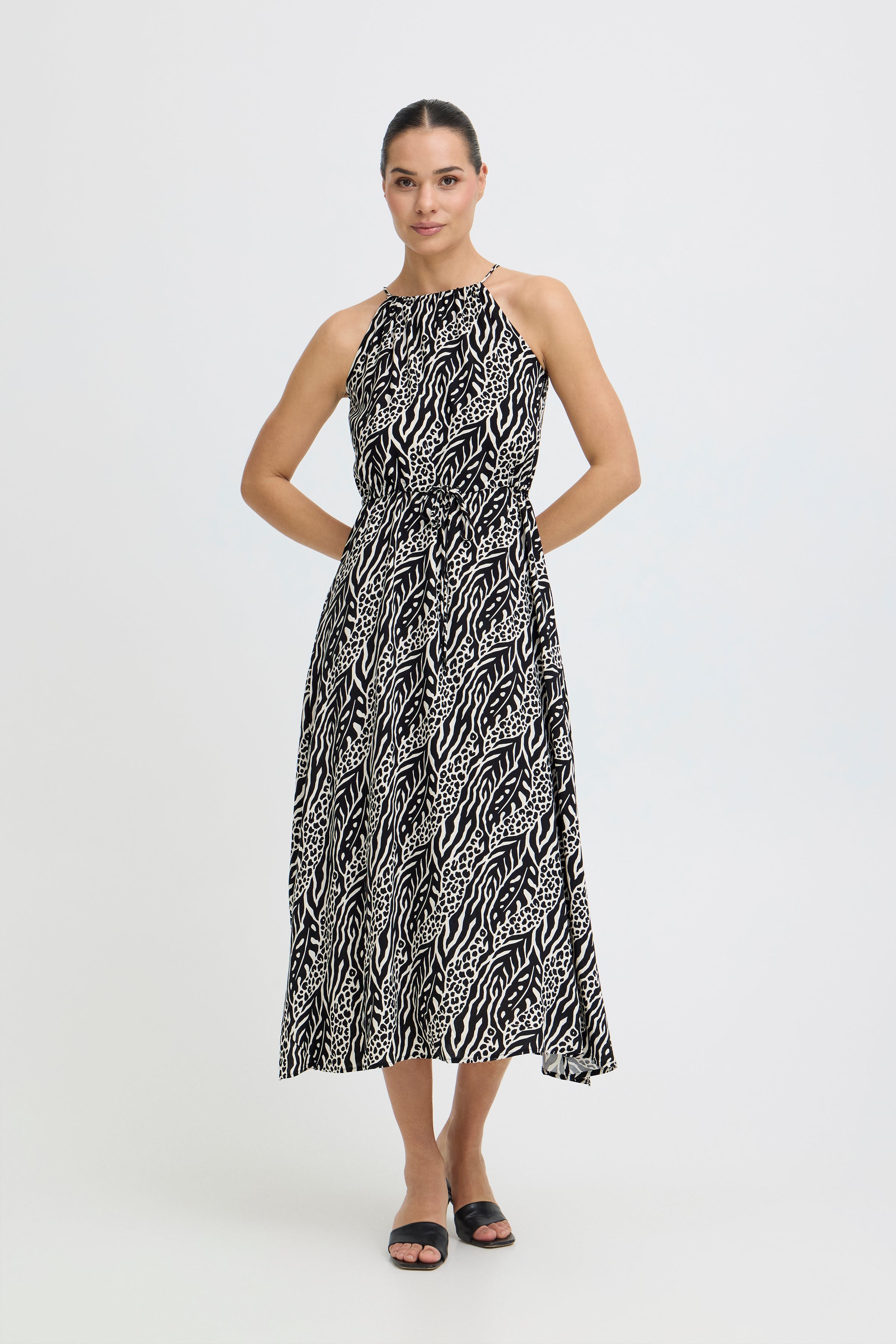 BYMMJOELLA Klänning LOOKBOOK FRONT 20818766-900006691