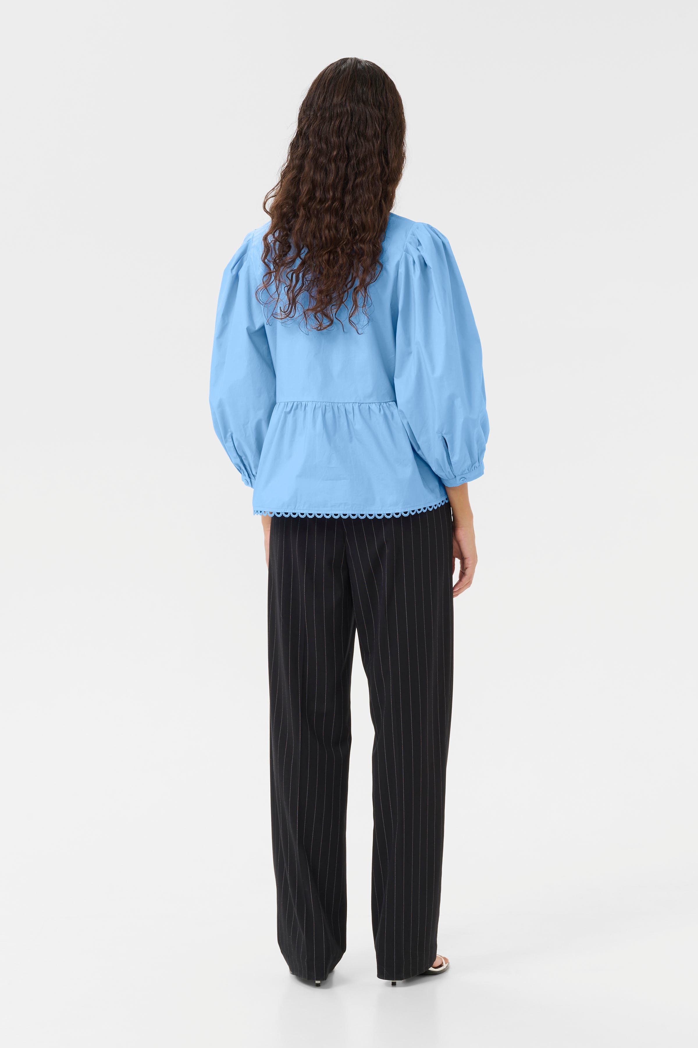 KBAnnabelle Blouse LOOKBOOK BACK 10105537-164020