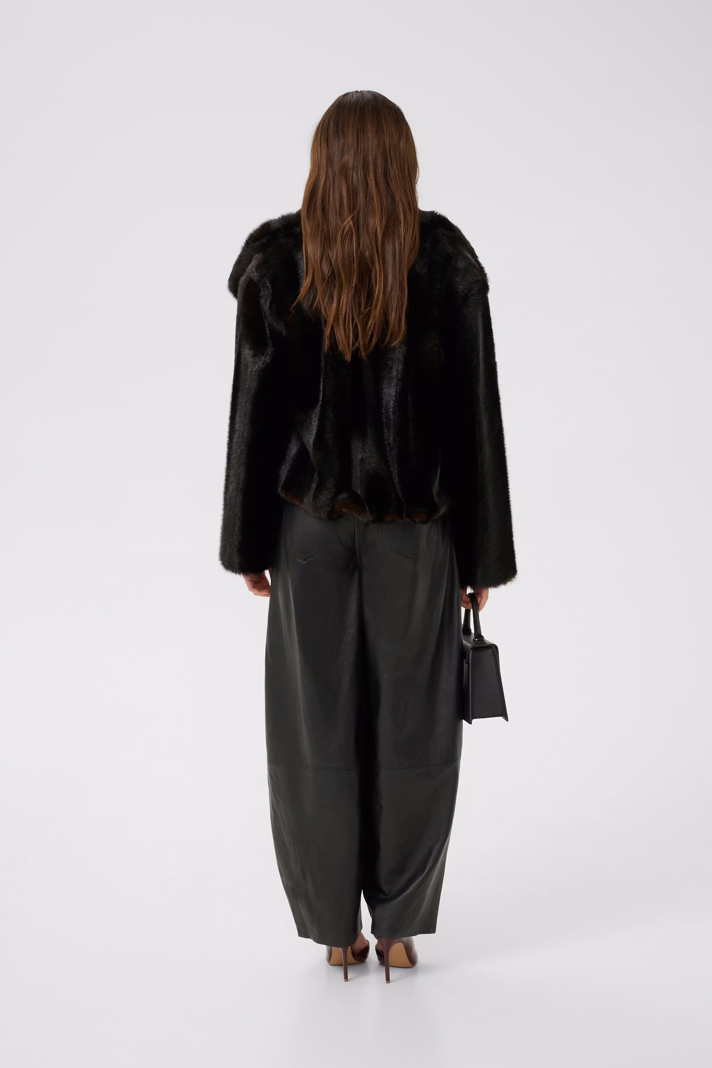 GZkenna Jakke LOOKBOOK BACK 10910611-105870