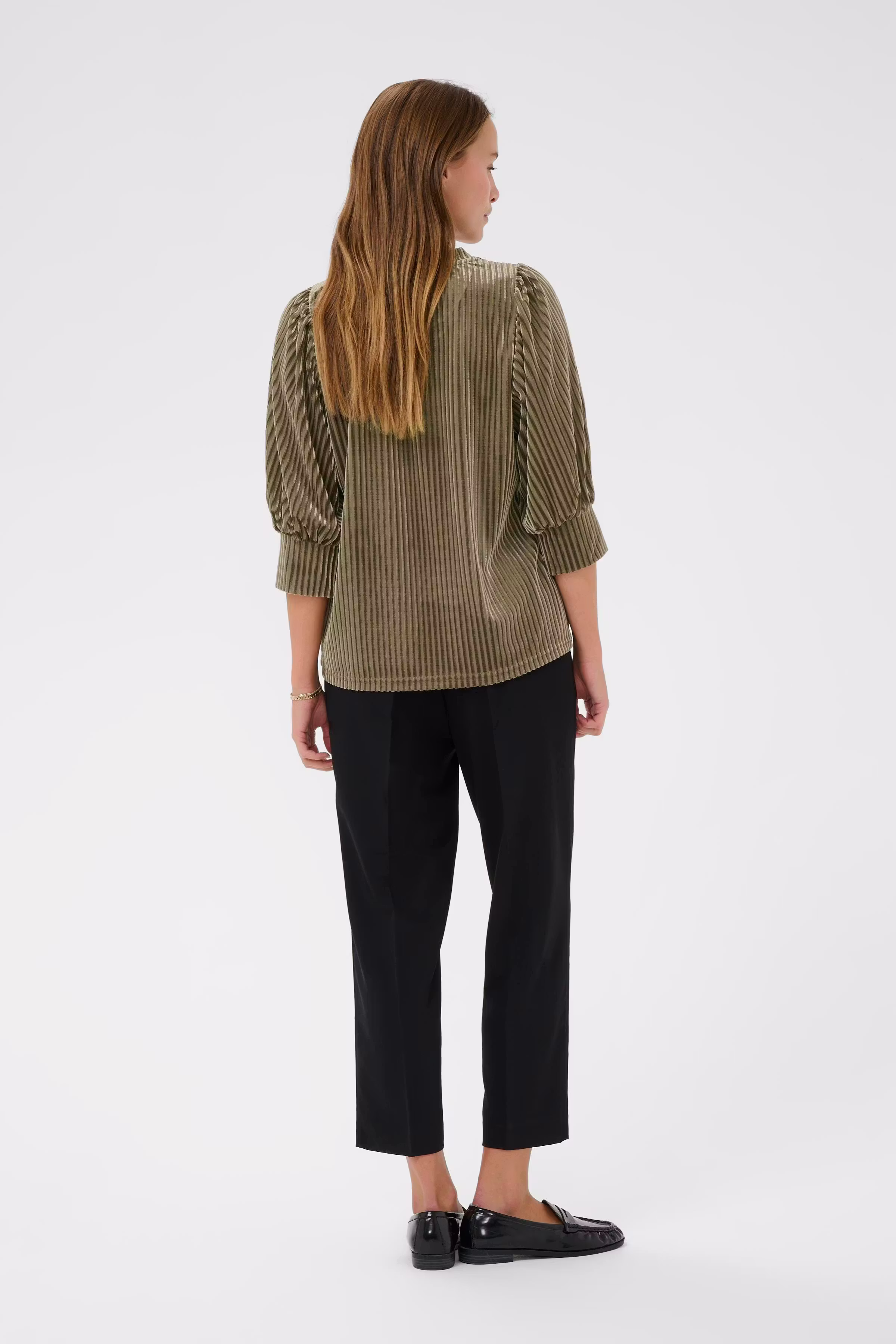 KAcaca Velourbluse LOOKBOOK BACK 10503887-190808