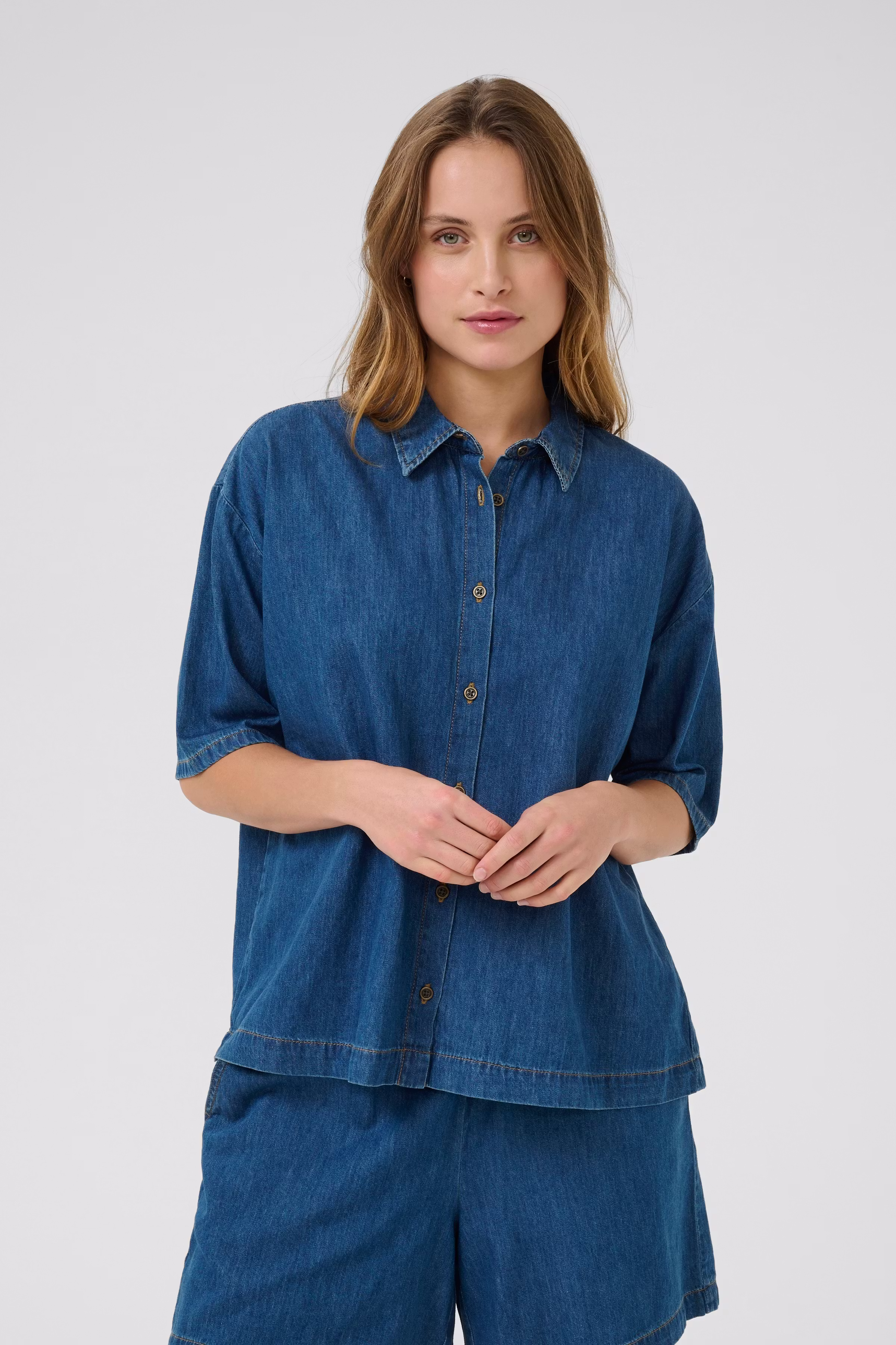 CUberteline Shirt LOOKBOOK FRONT 50111831-500029