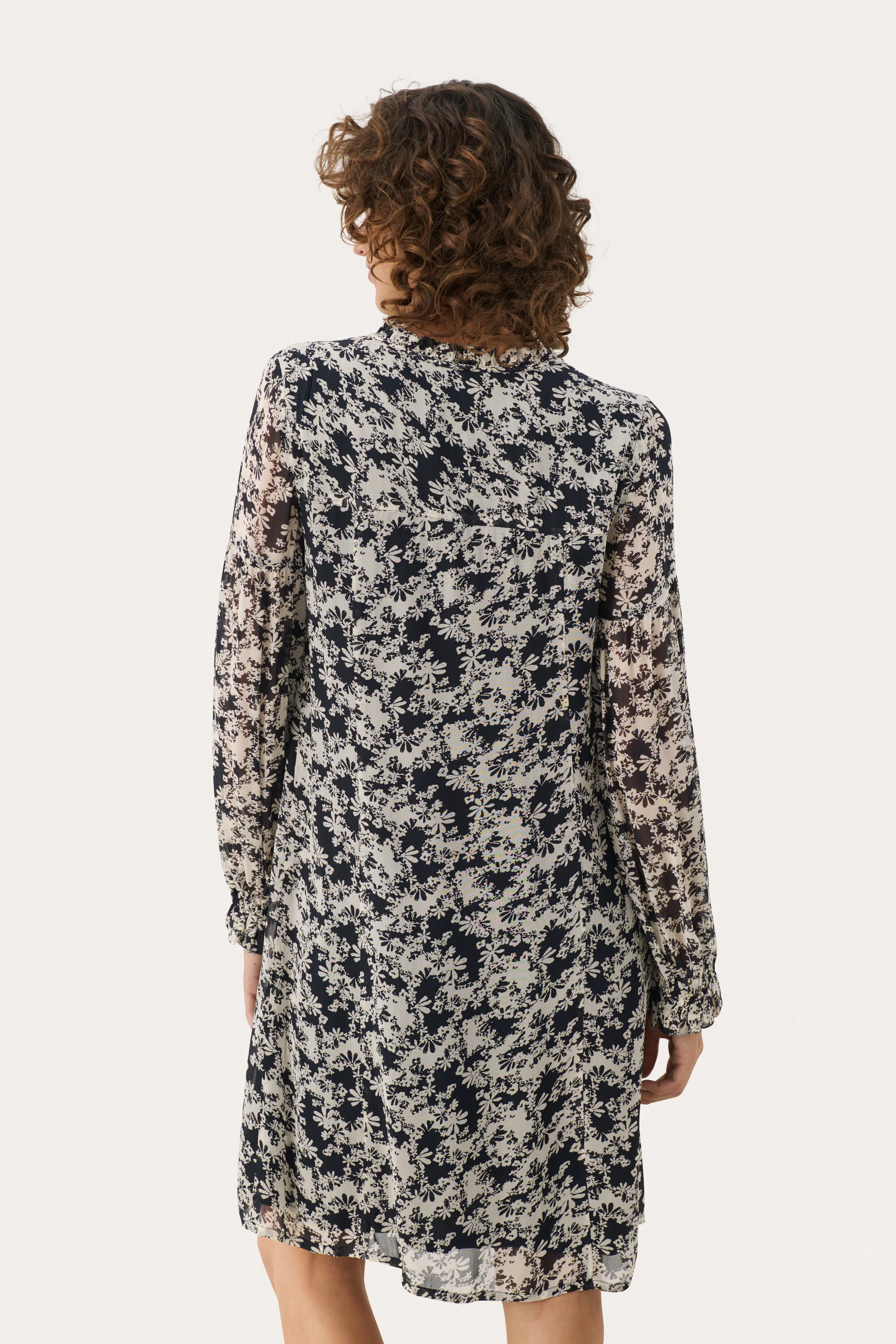BotellaPW Kleid LOOKBOOK BACK 30308924-303186