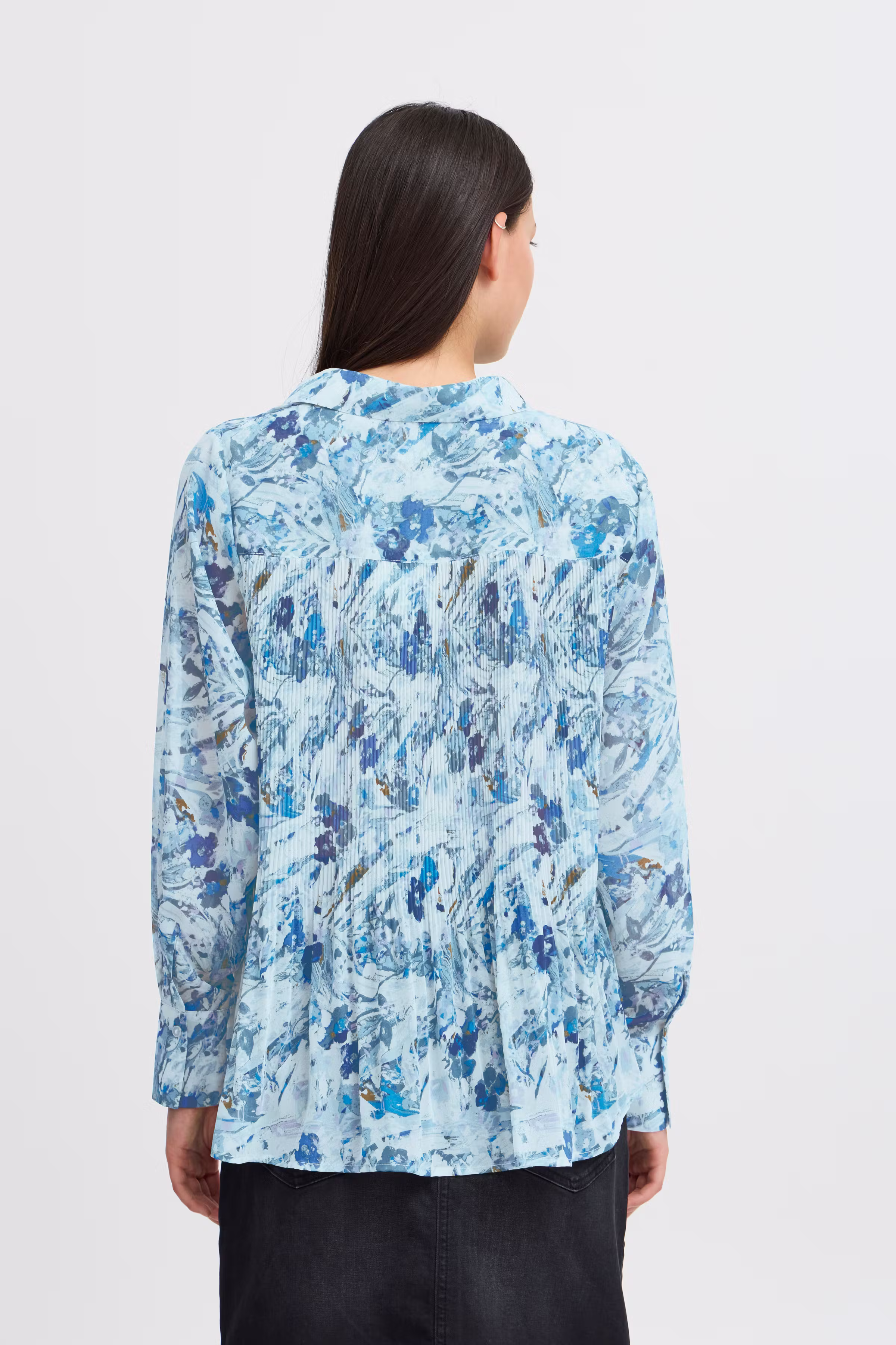 IHNEALLY Skjorte LOOKBOOK BACK 20121578-203270