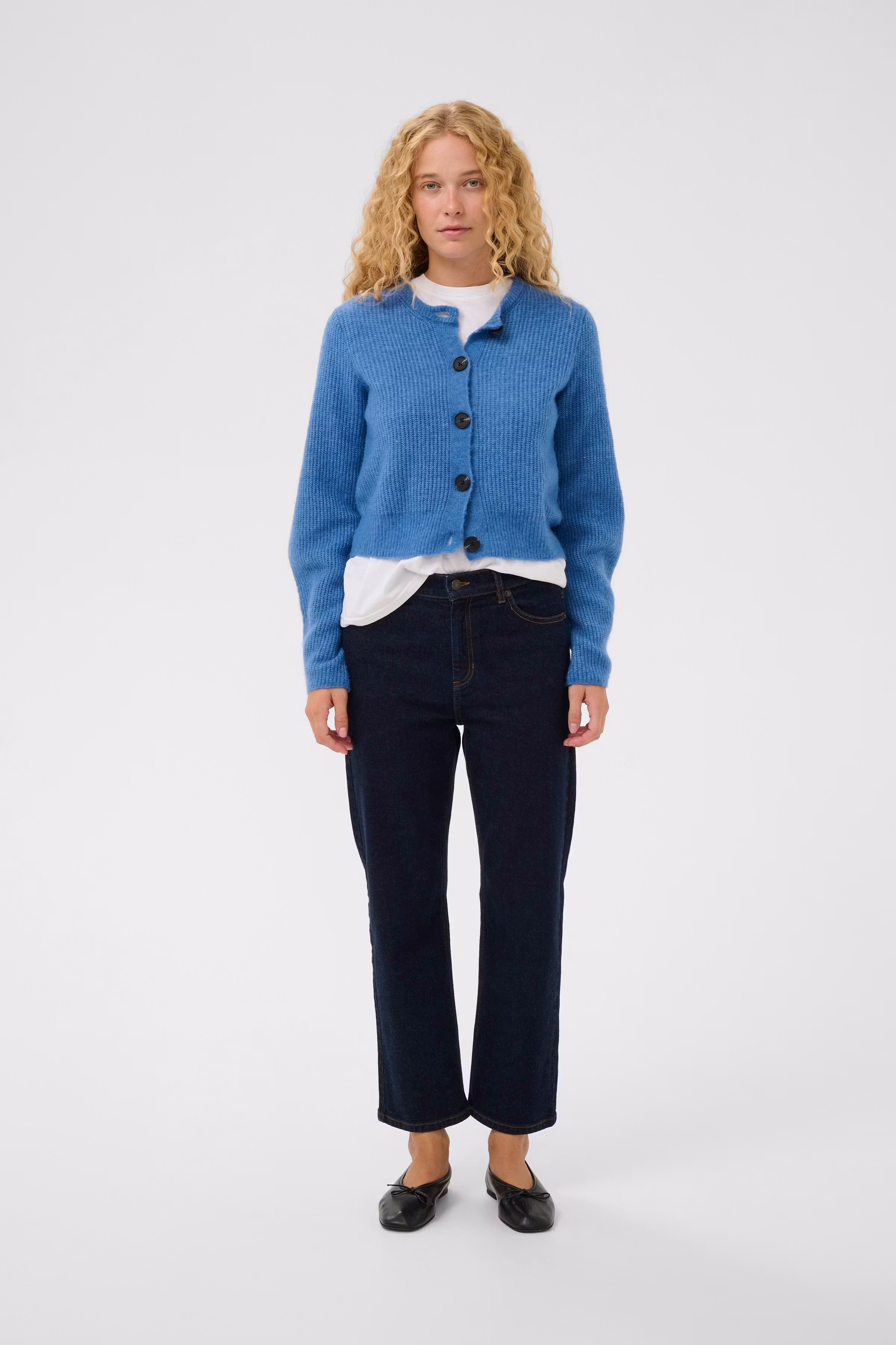 NIASIW Cardigan LOOKBOOK FRONT 30112297-183928