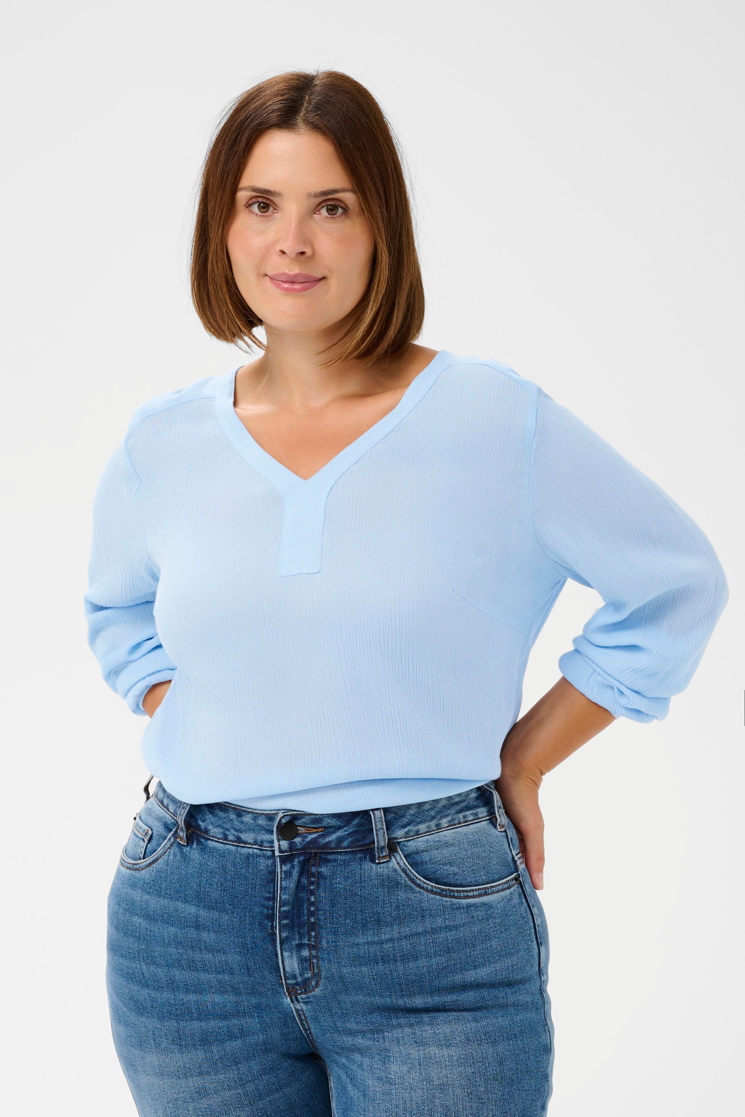 KCami Bluse LOOKBOOK FRONT 10580001-144214