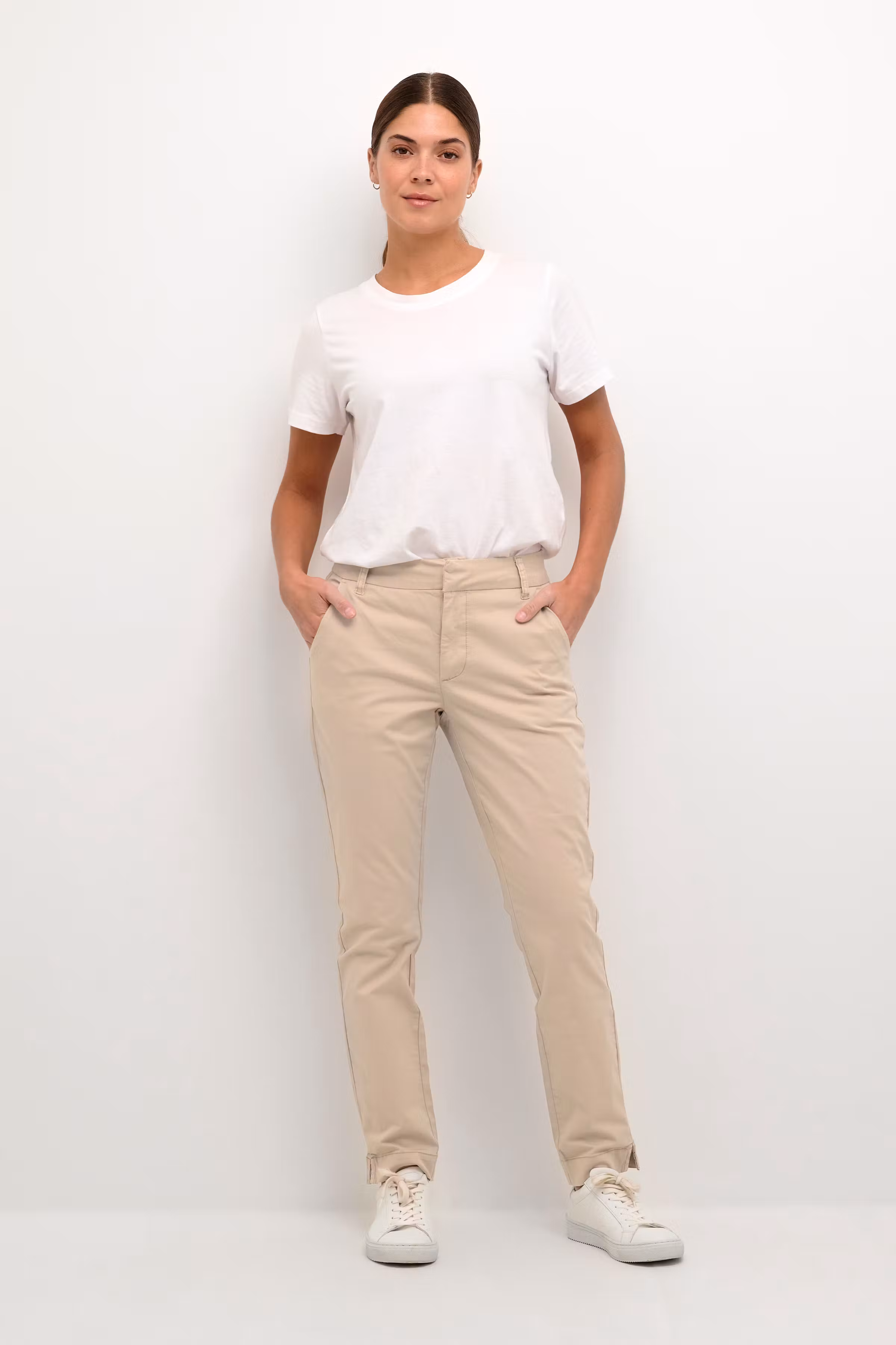 KAmette Hose LOOKBOOK FRONT 10506121-151305