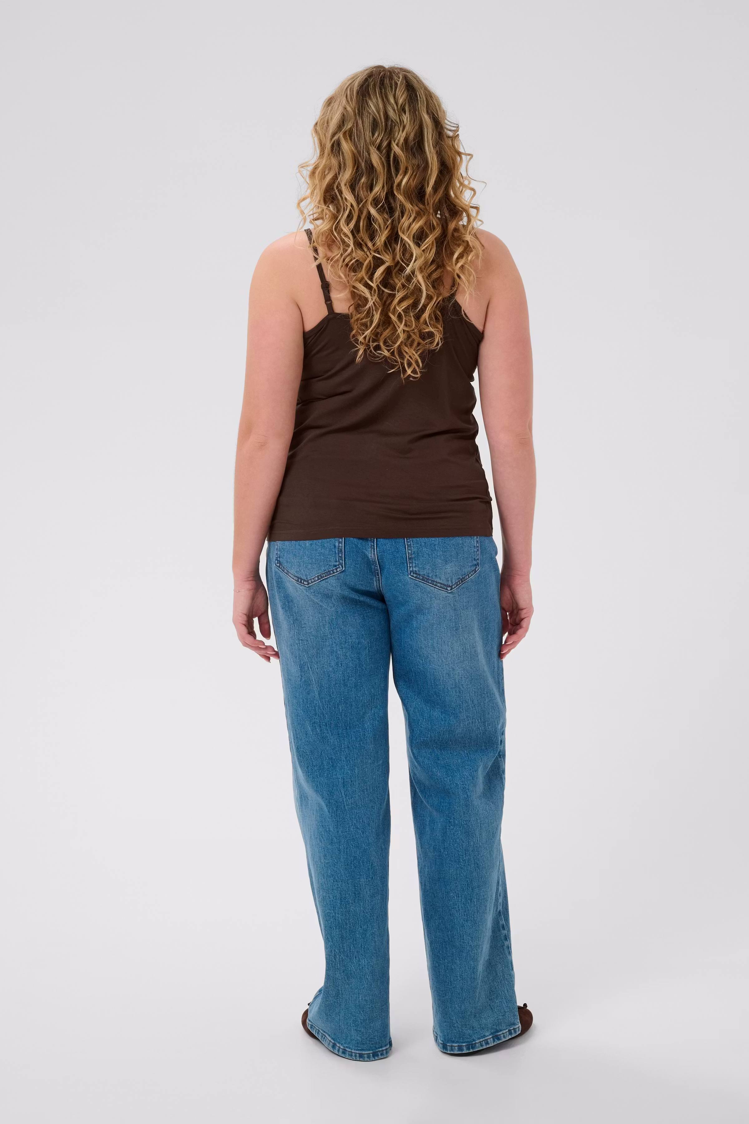 KCjena Top LOOKBOOK BACK 10582744-190915