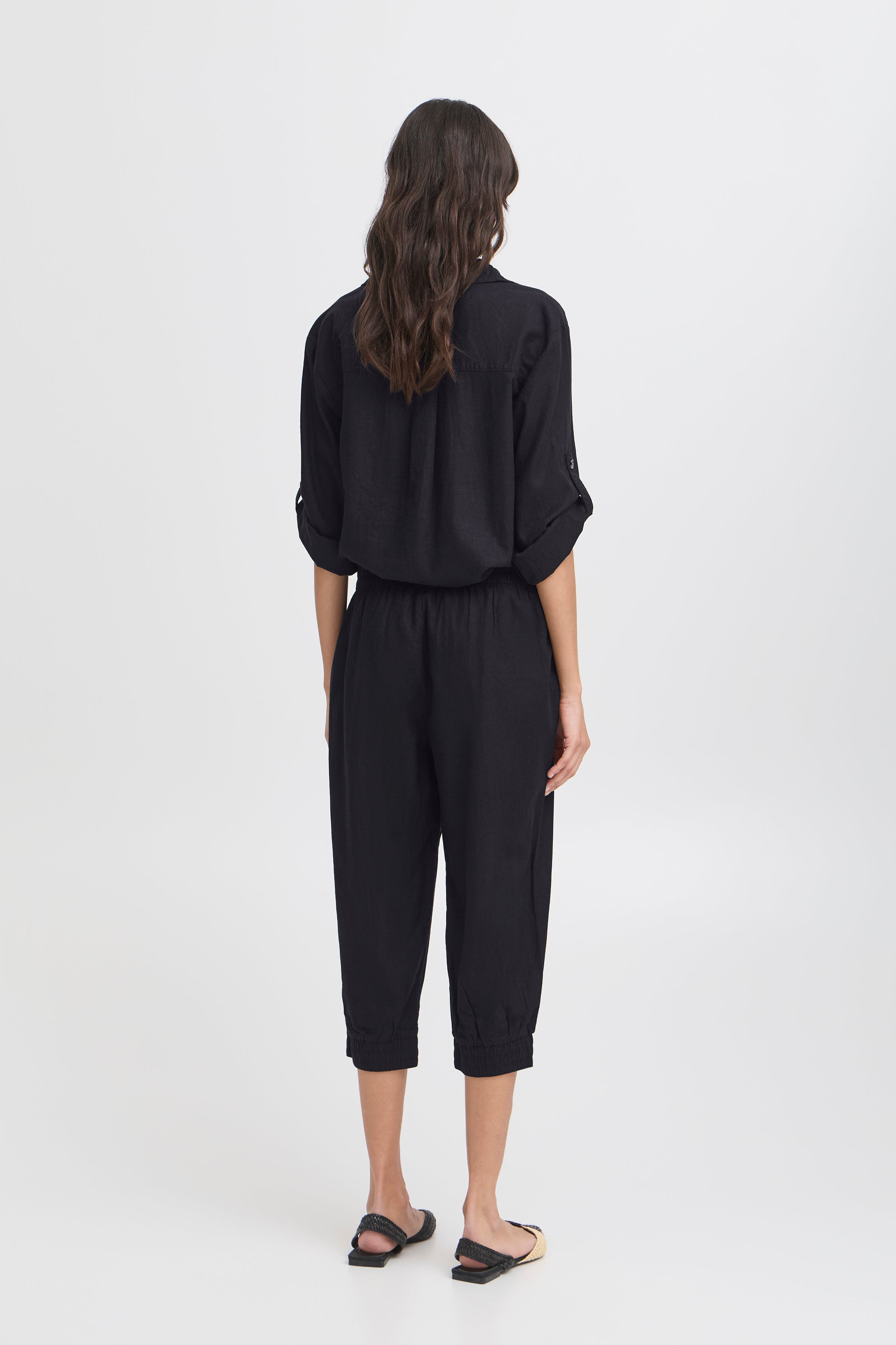 BYFALAKKA Hose LOOKBOOK BACK 20813372-200451