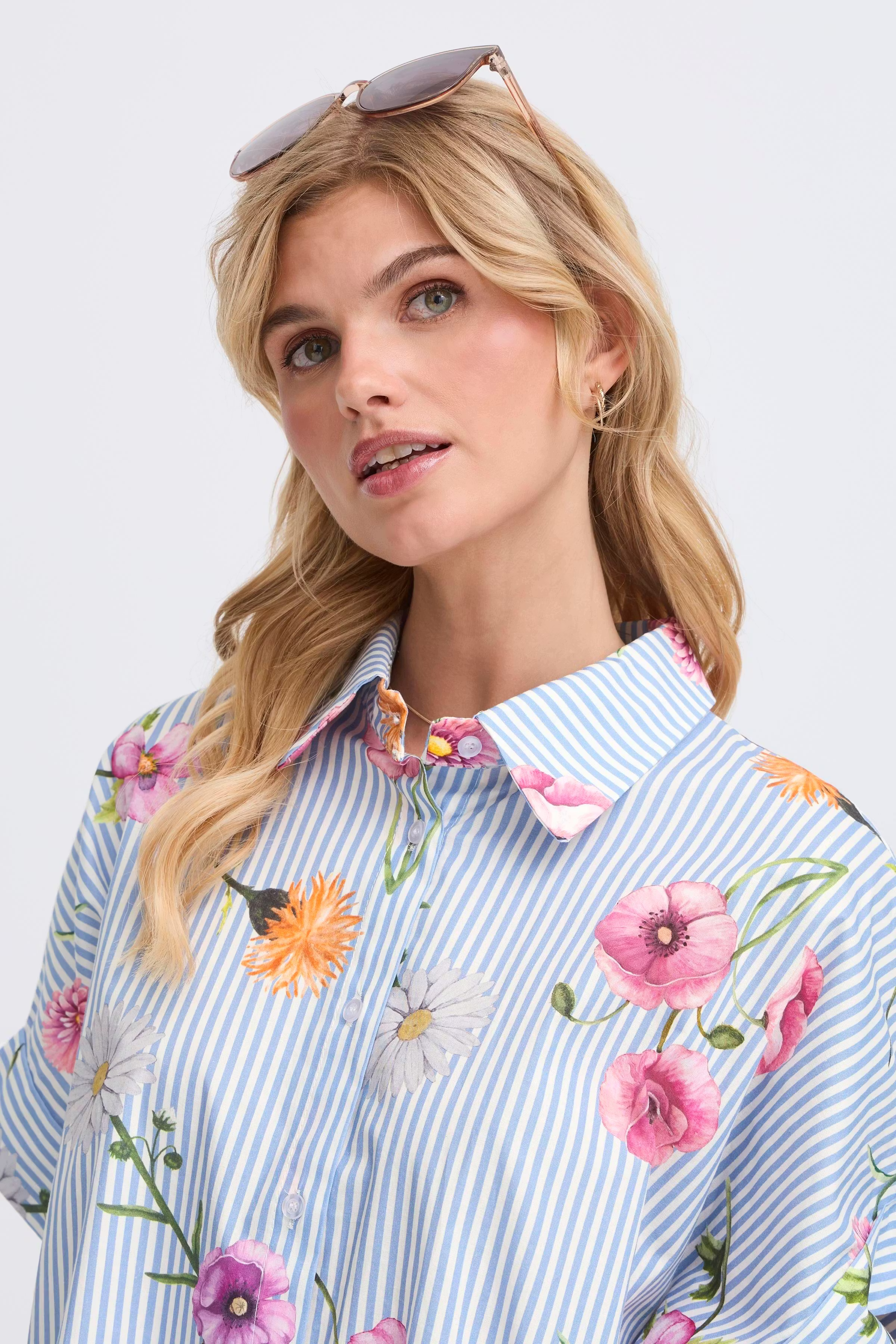 SBGLENNA Bluse LOOKBOOK DETAIL 22101039-205648