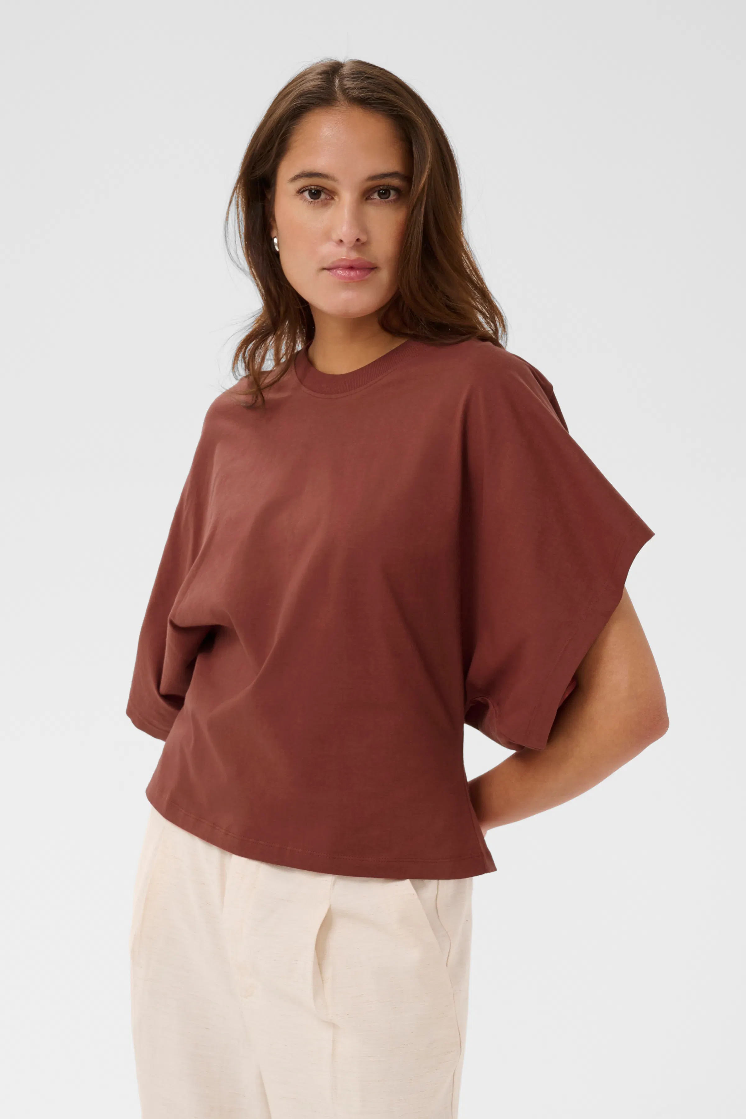 KAstormy T-shirt LOOKBOOK FRONT 10511513-191334