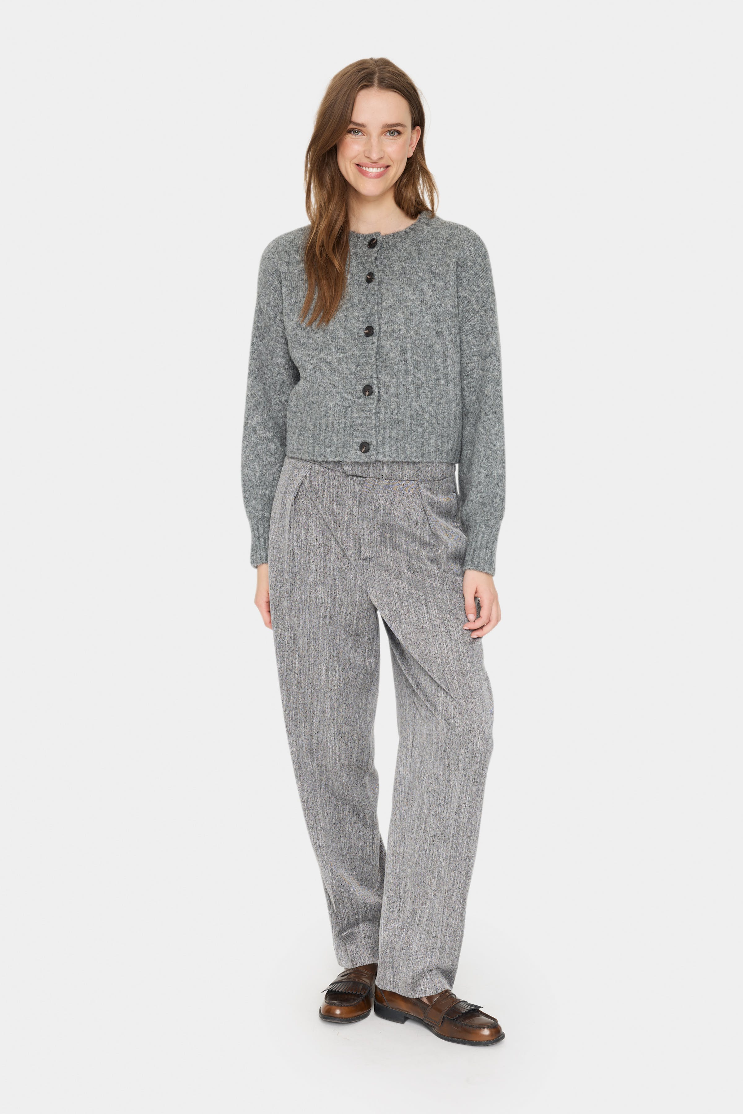 GildaSZ Cardigan LOOKBOOK FRONT 30513468-1739141