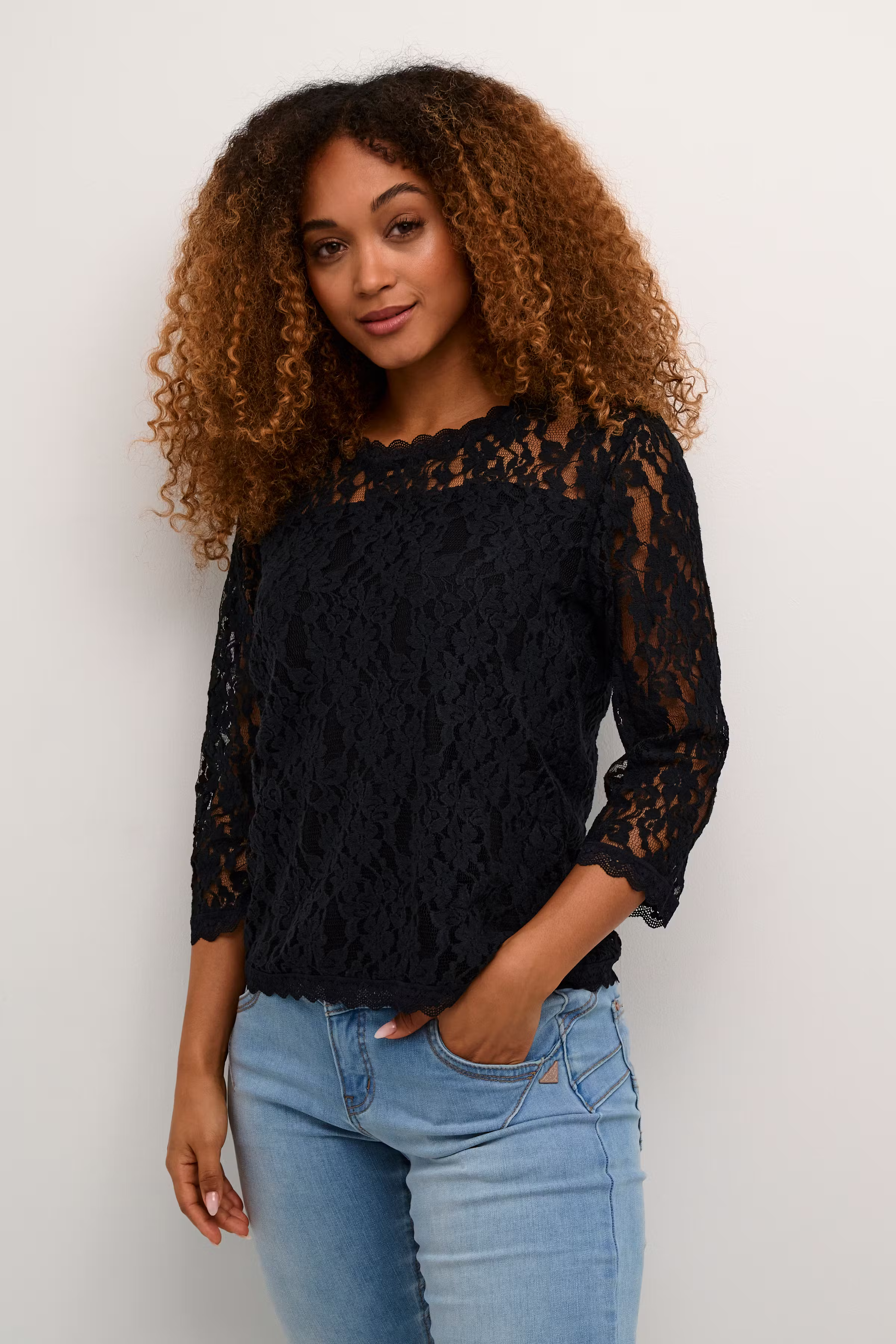 CRKit Bluse LOOKBOOK FRONT 10613238-100120