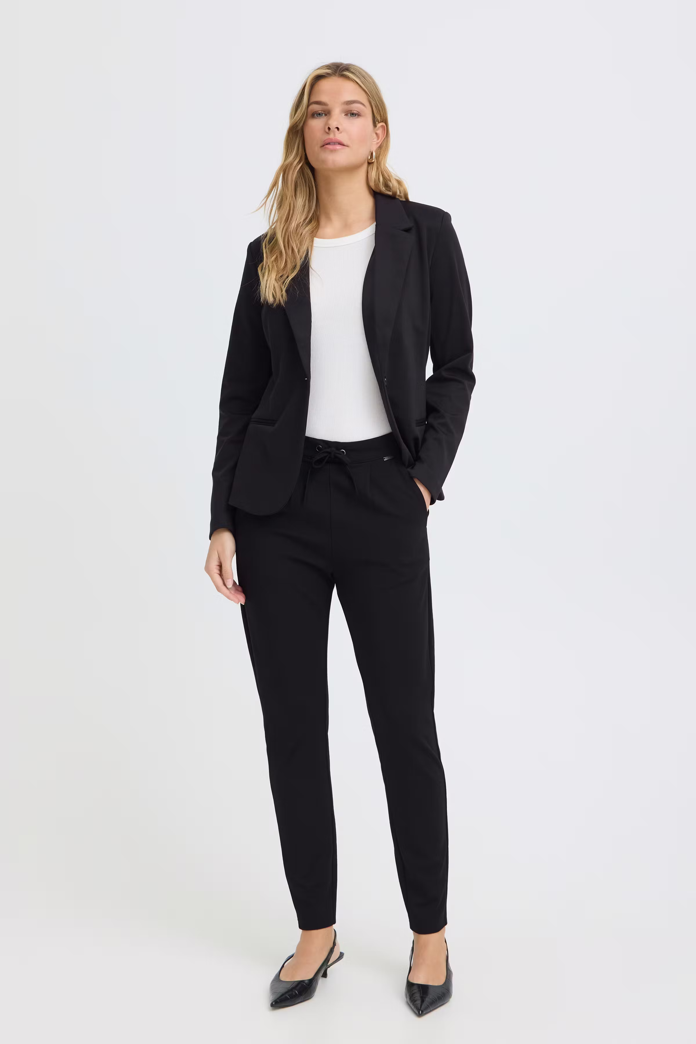 ZALINFR BUKSER LOOKBOOK FRONT 601749-60096