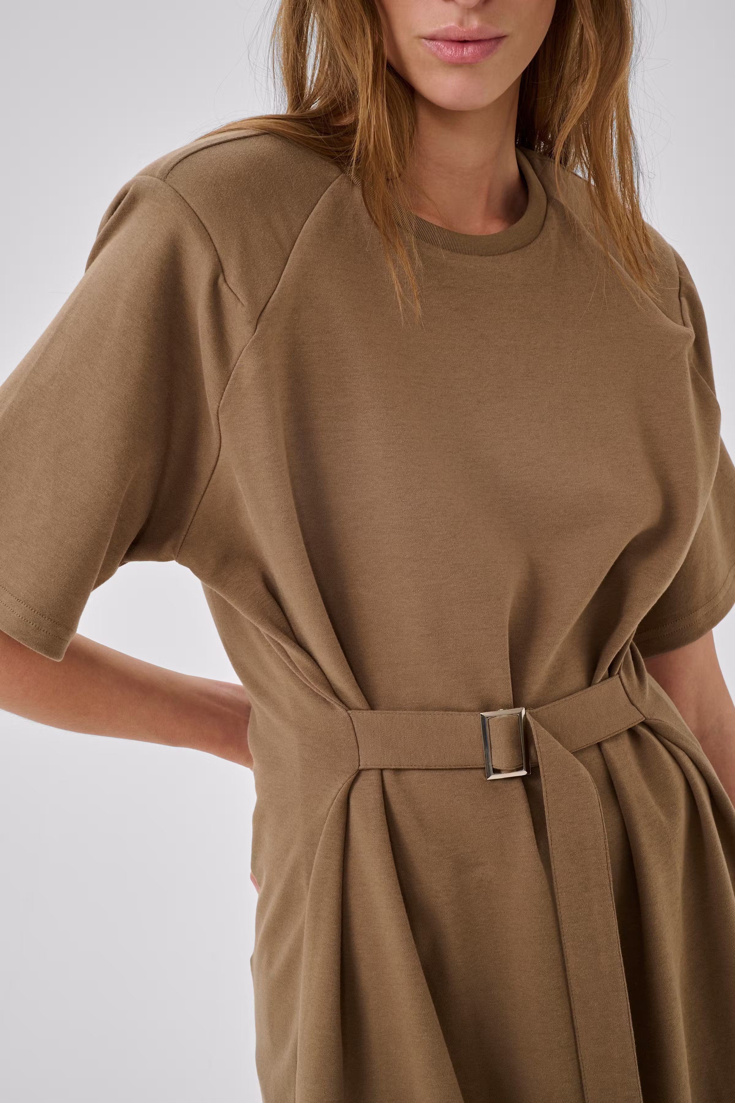 MWApir Klänning LOOKBOOK DETAIL 10705416-180820