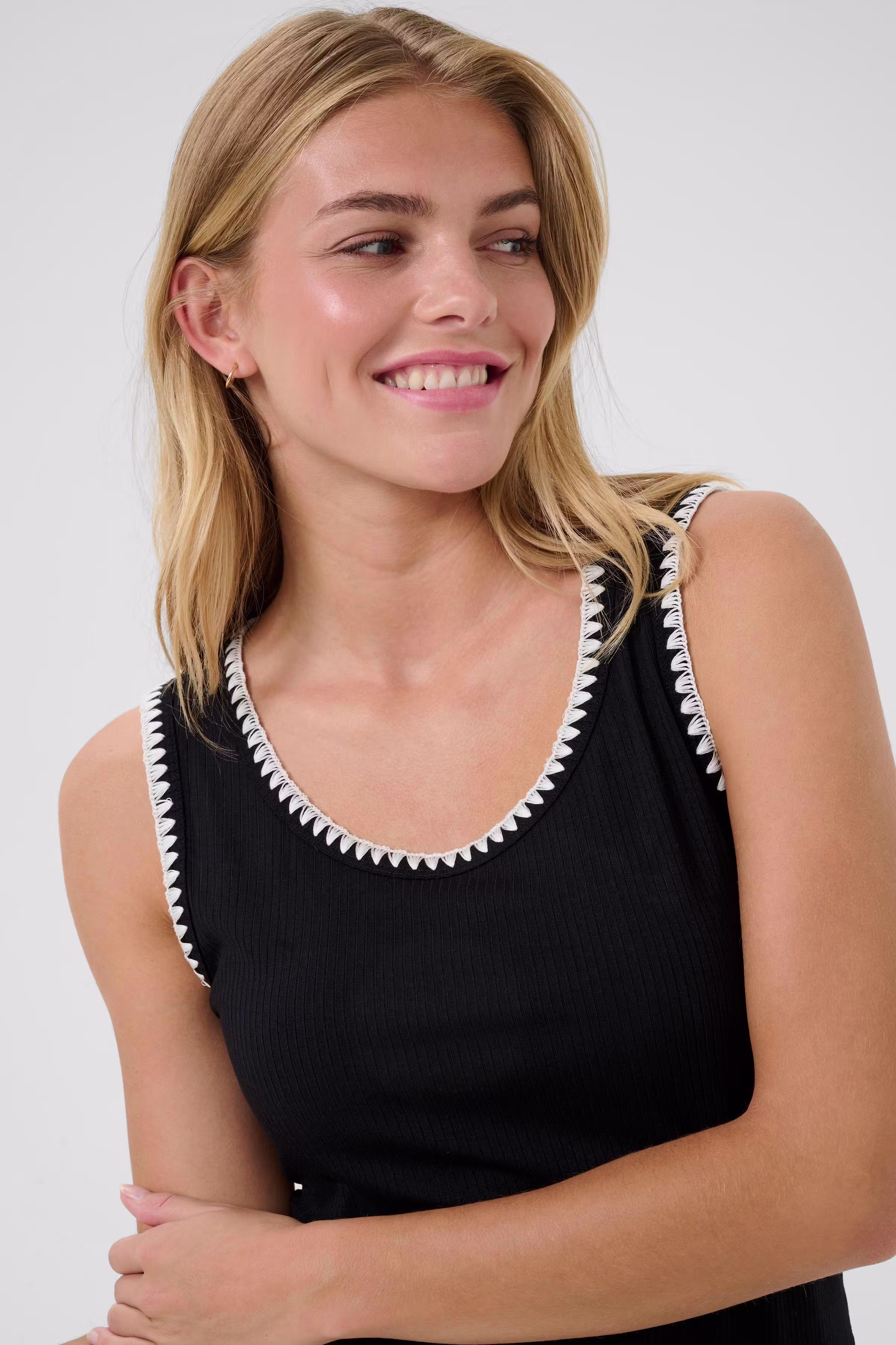 CRRibba Top LOOKBOOK DETAIL 10613743-100120