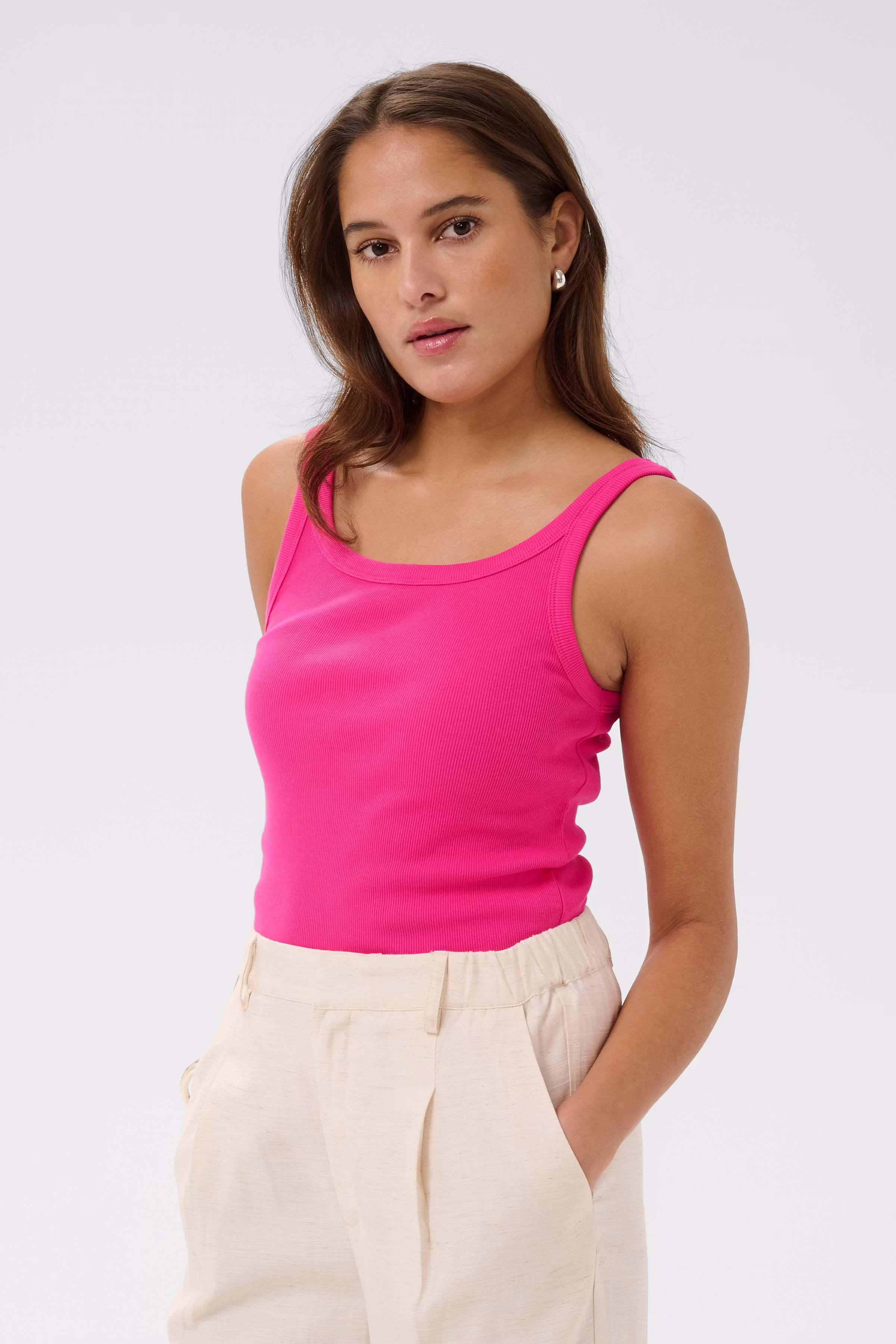 KAcarna Top LOOKBOOK FRONT 10507348-182143