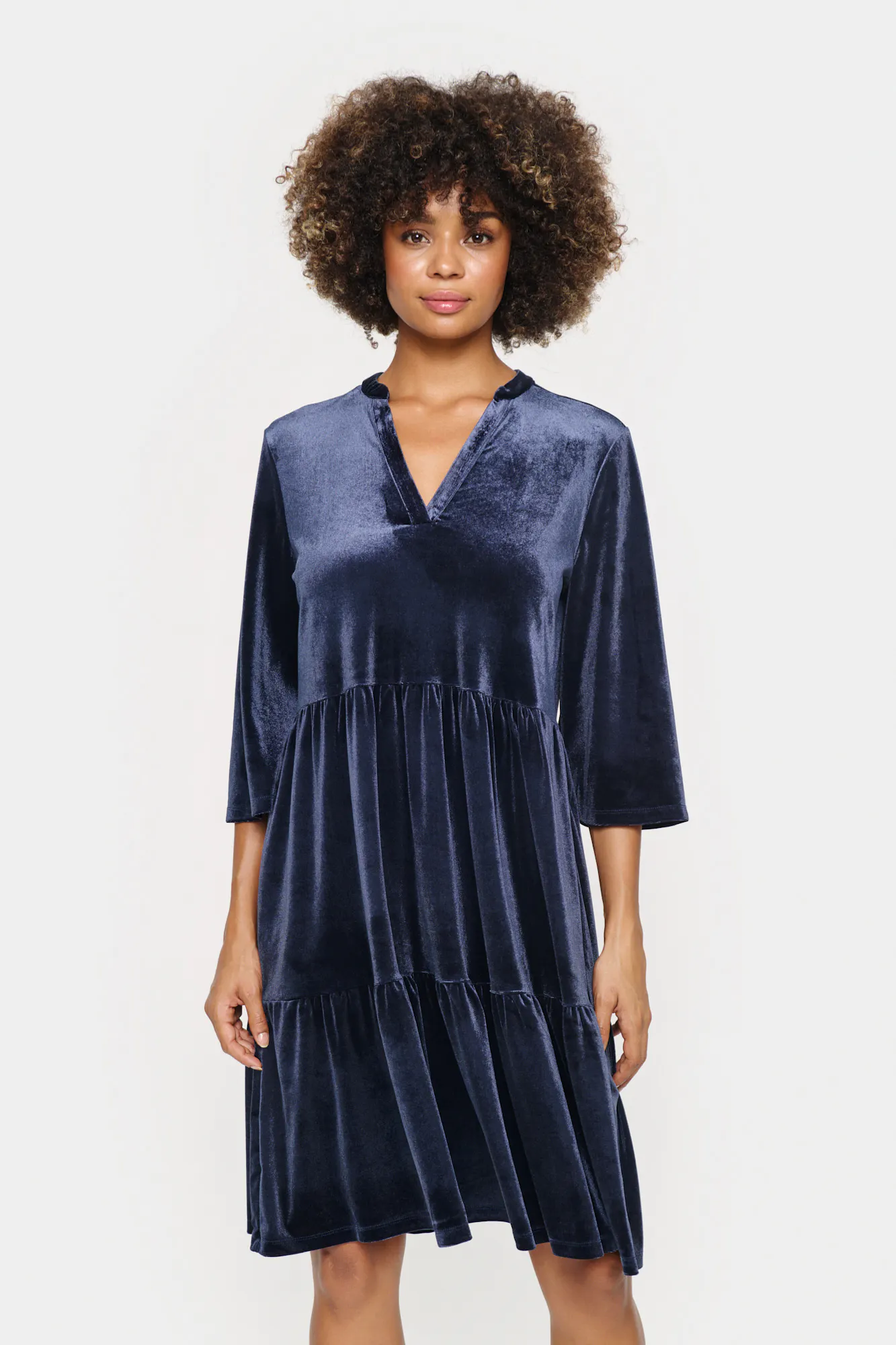 ZevillaSZ velours Kleid LOOKBOOK FRONT 30514189-193924
