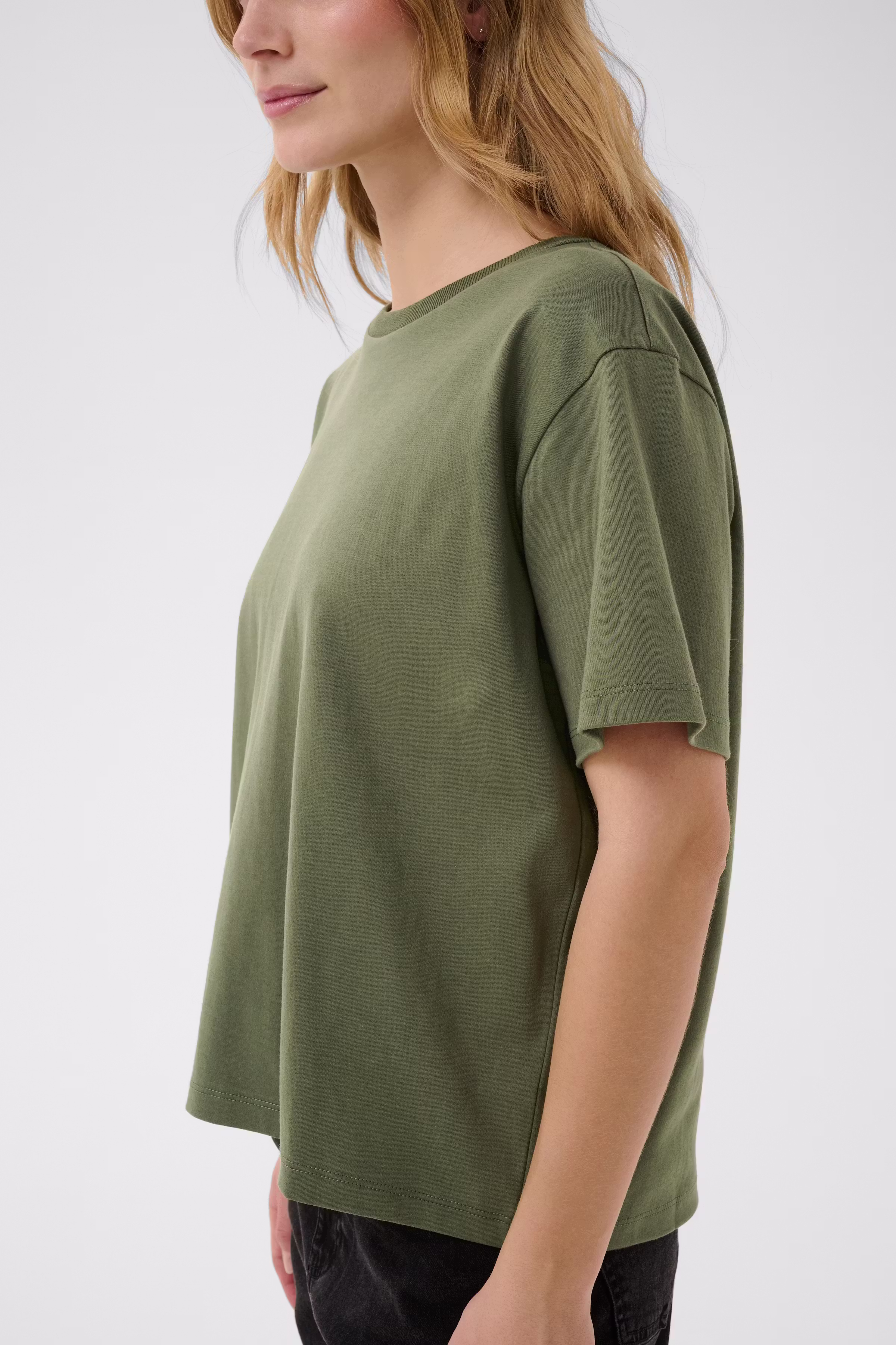 AnnePW T-shirt LOOKBOOK DETAIL 30308060-190312