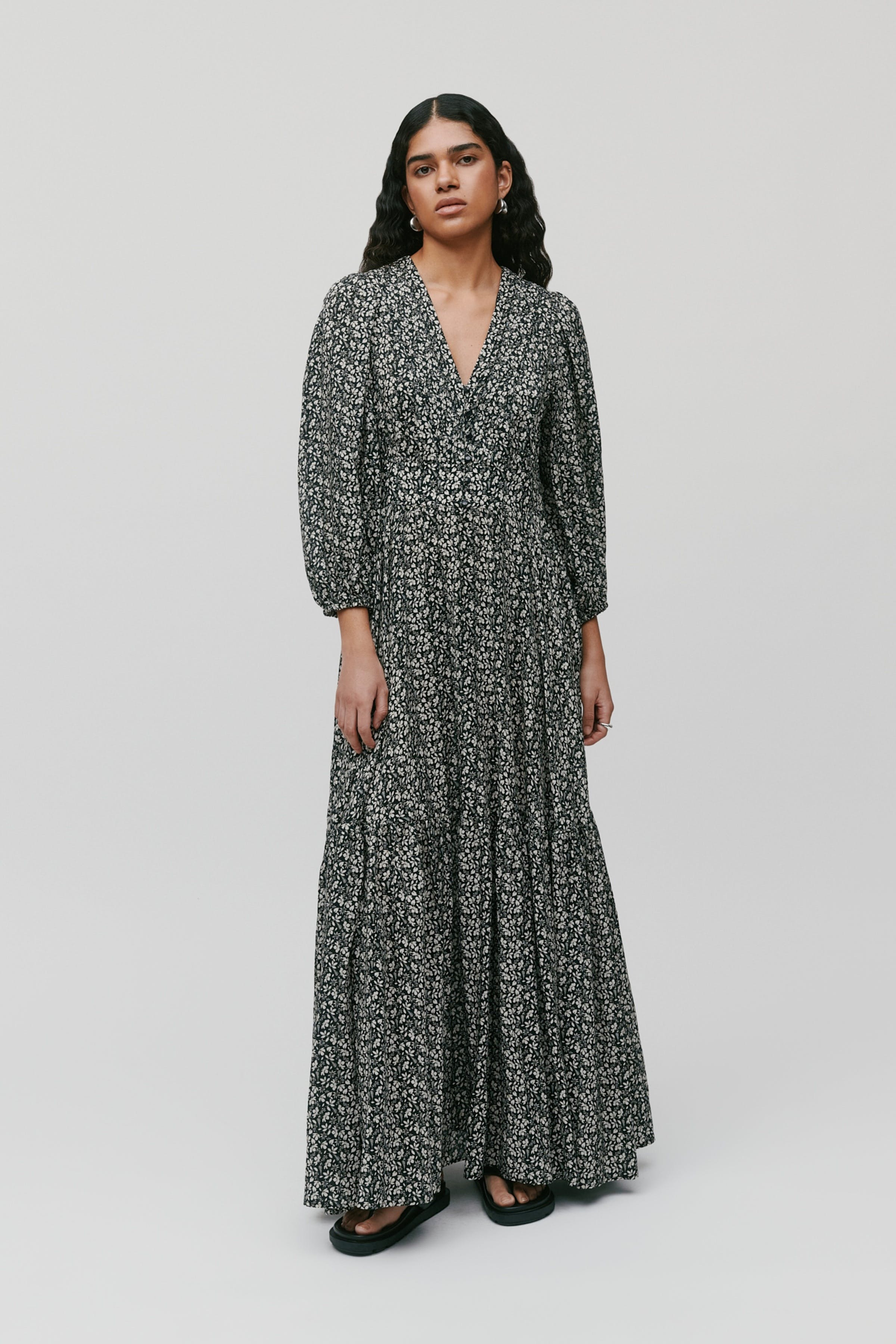 DREA Kleid LOOKBOOK FRONT 30600534-MC2156