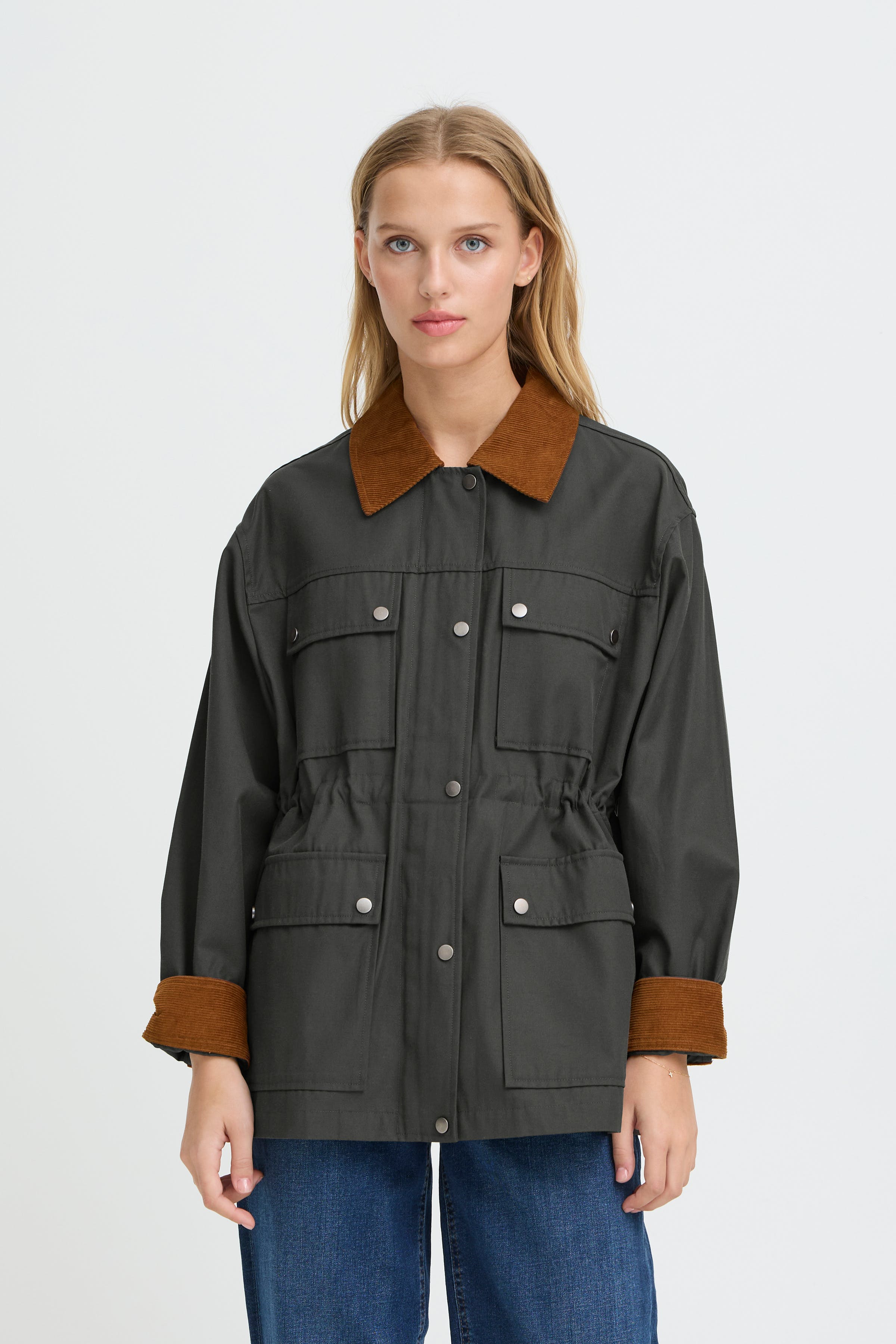 IHEDIMO Yttertøy LOOKBOOK FRONT 20124893-190000