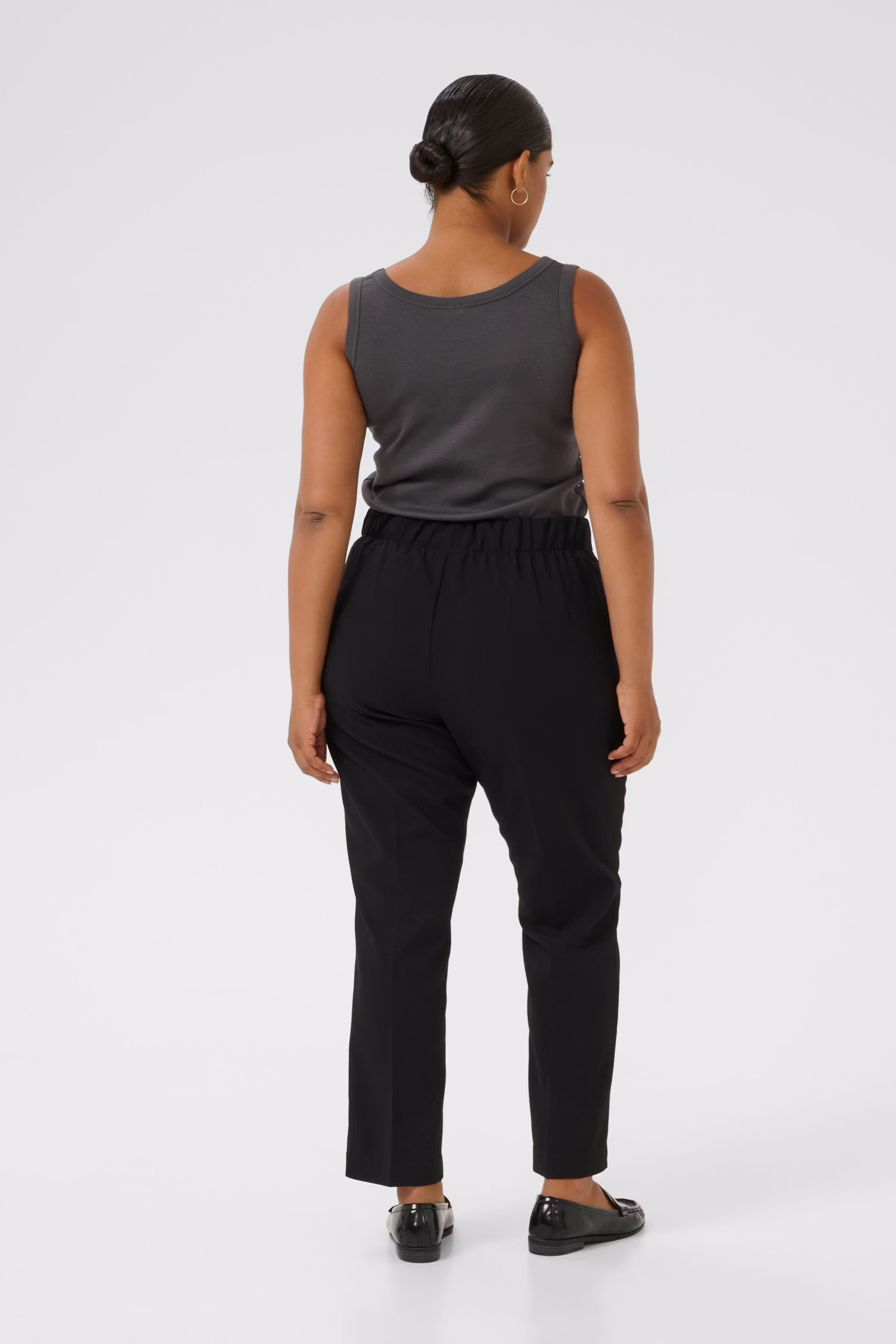 KCelia Trousers LOOKBOOK BACK 10583634-100121