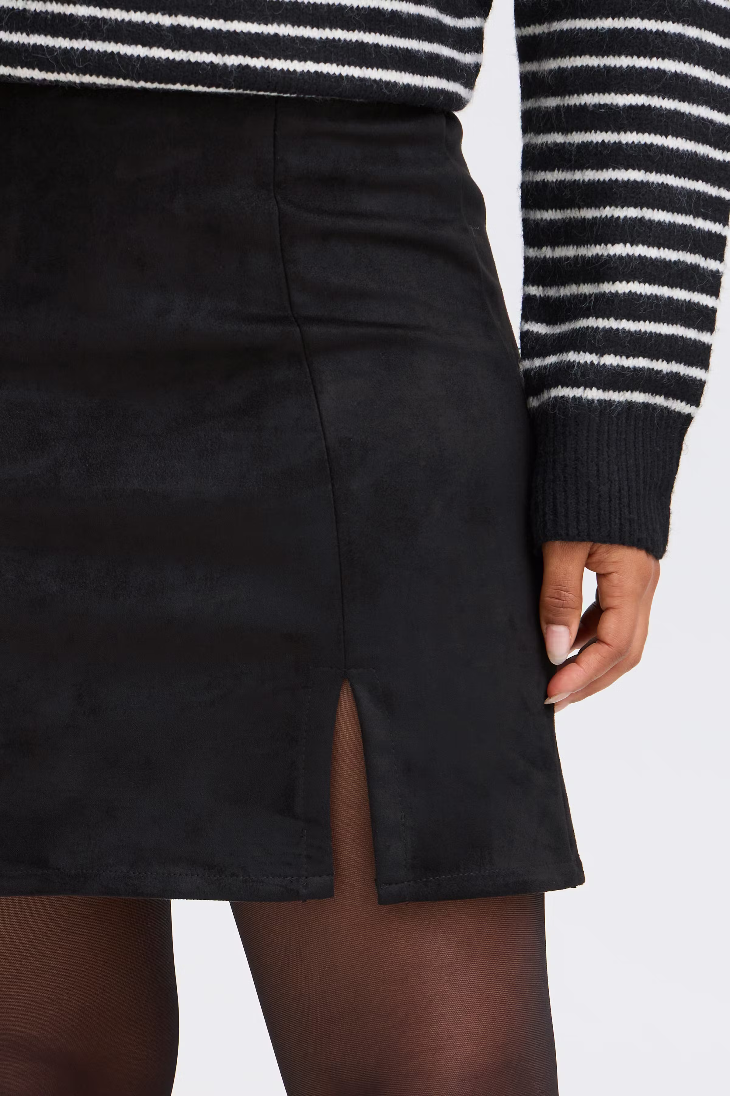 SBBEDA Rock LOOKBOOK DETAIL 22100806-190303