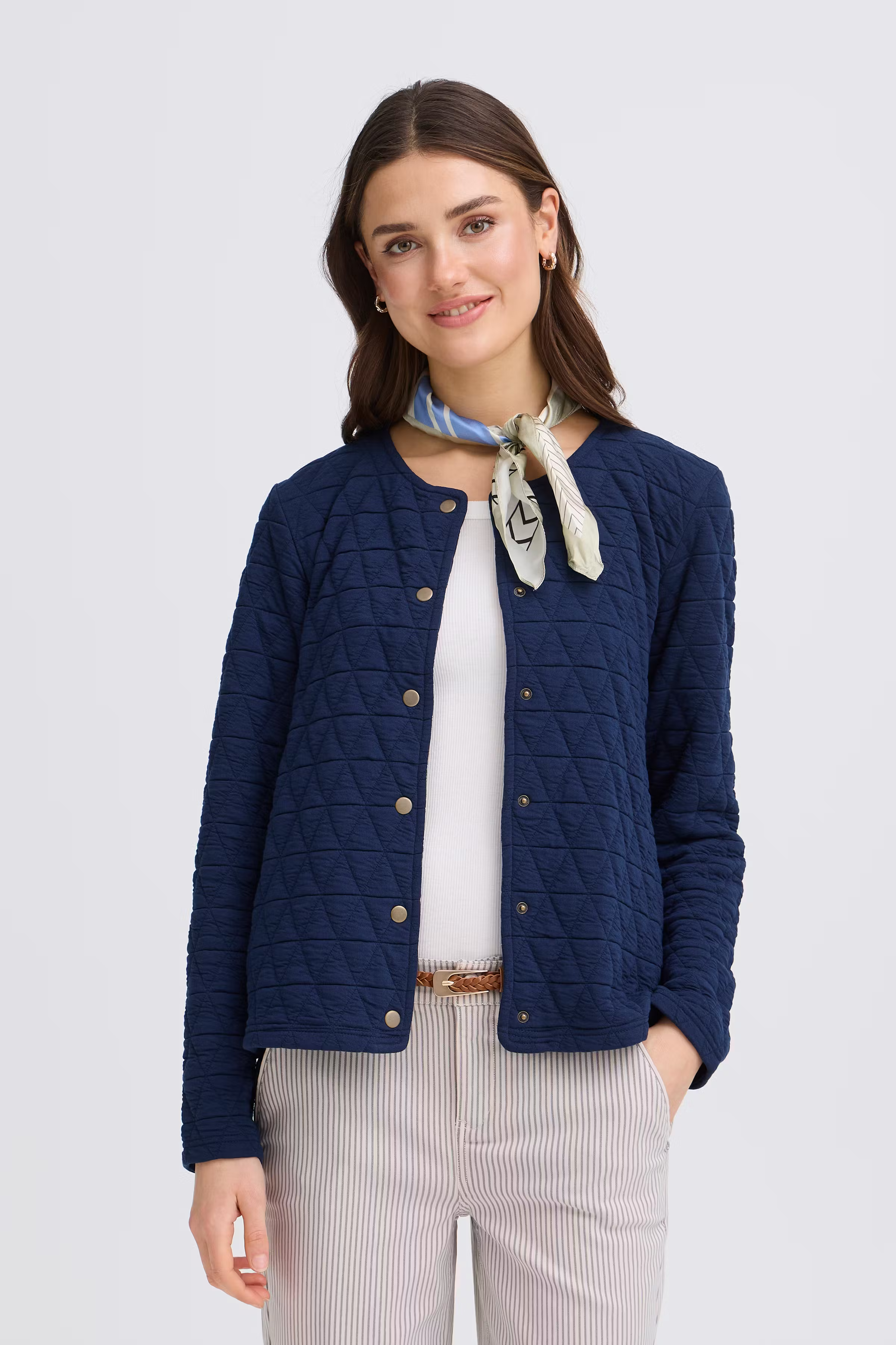 FRSILLA Sjaal LOOKBOOK FRONT 20617644-900008013