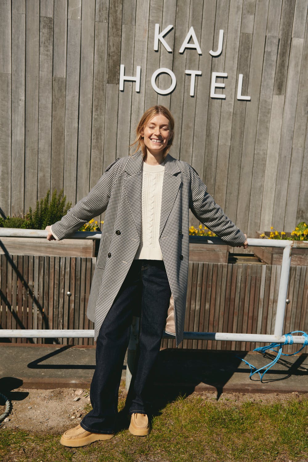 ErikaPW Kappa LOCATION NONE 30308249-302570