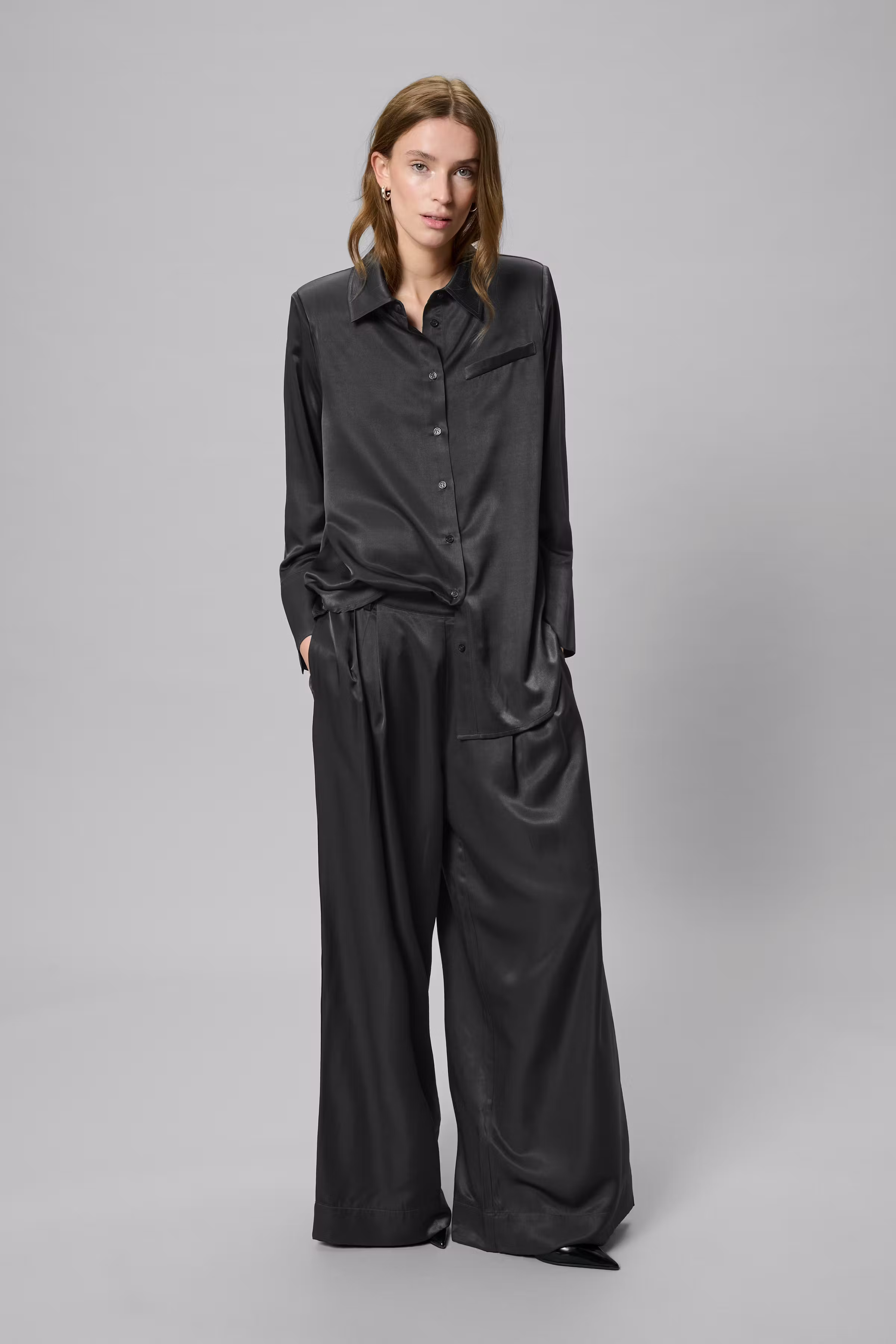 MWEstelle Skjorte LOOKBOOK FRONT 10705344-190201