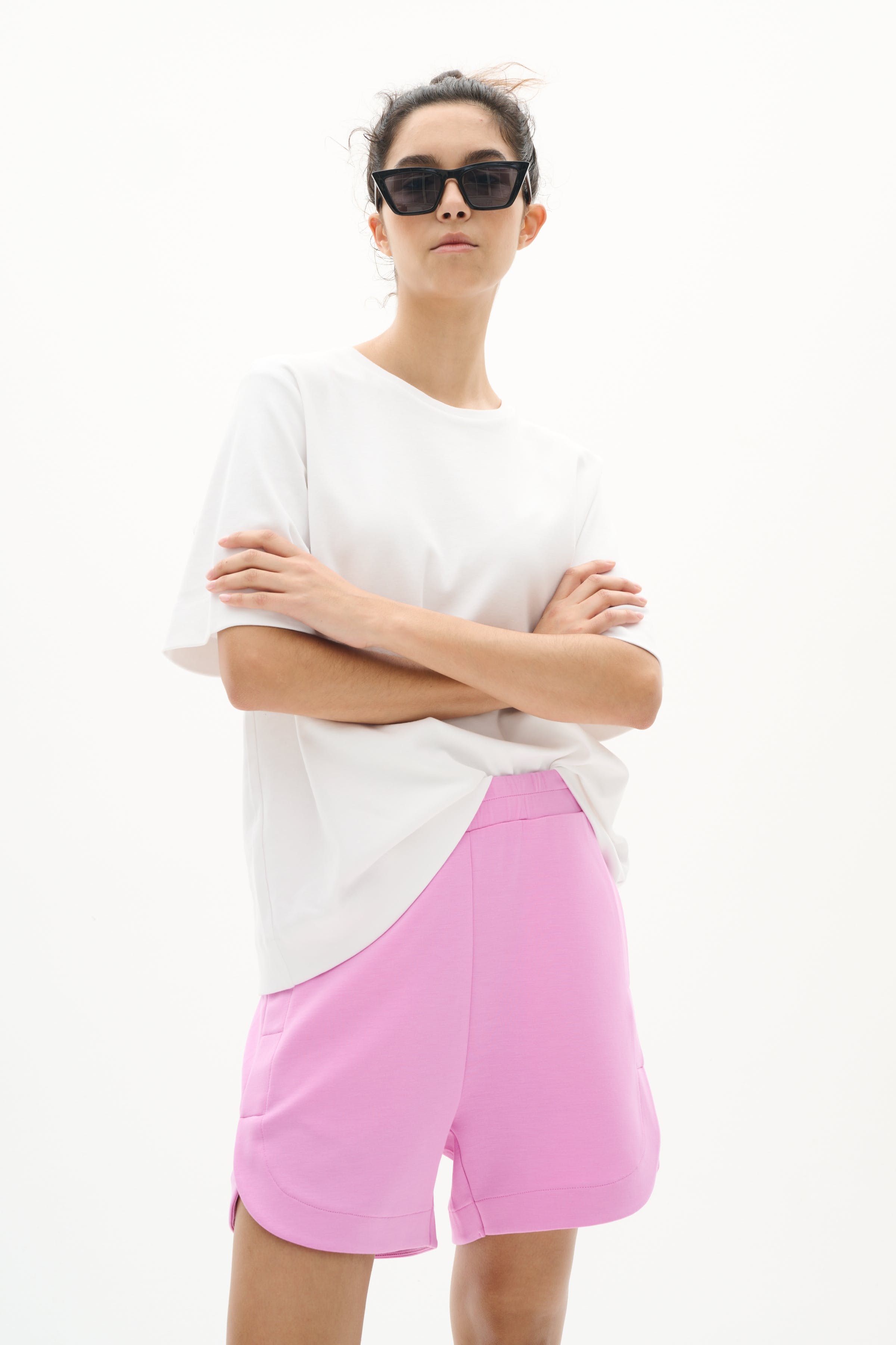 HenniehIW Shorts LOOKBOOK FRONT 30110370-163118