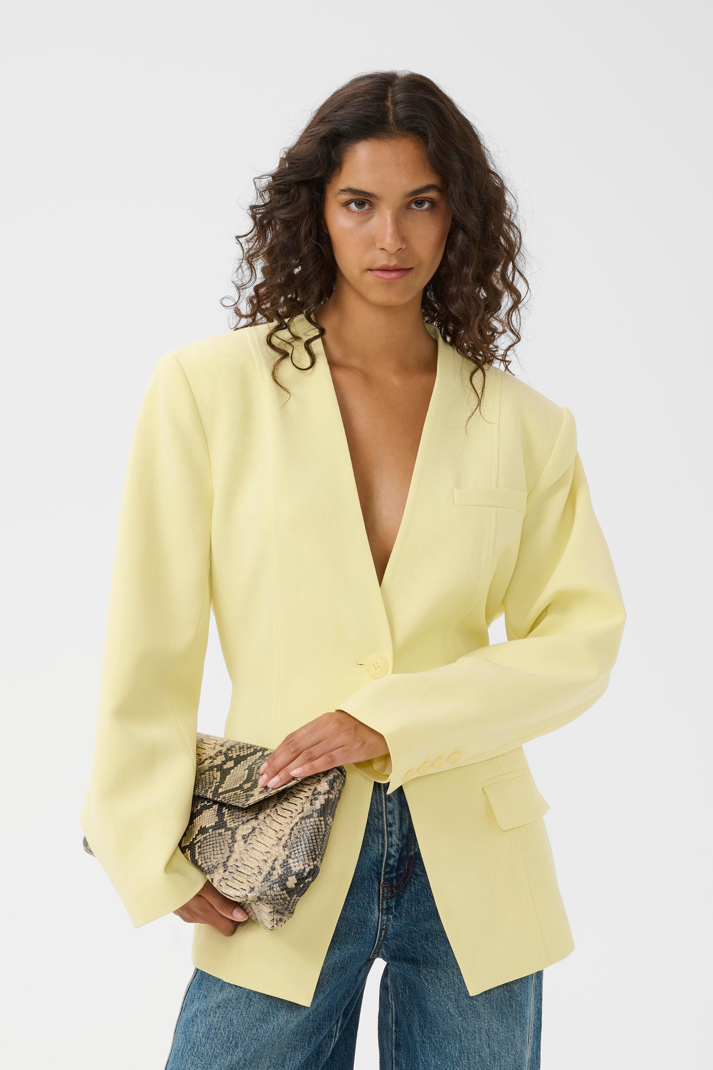 GZcia Blazer LOOKBOOK FRONT 10911307-110618