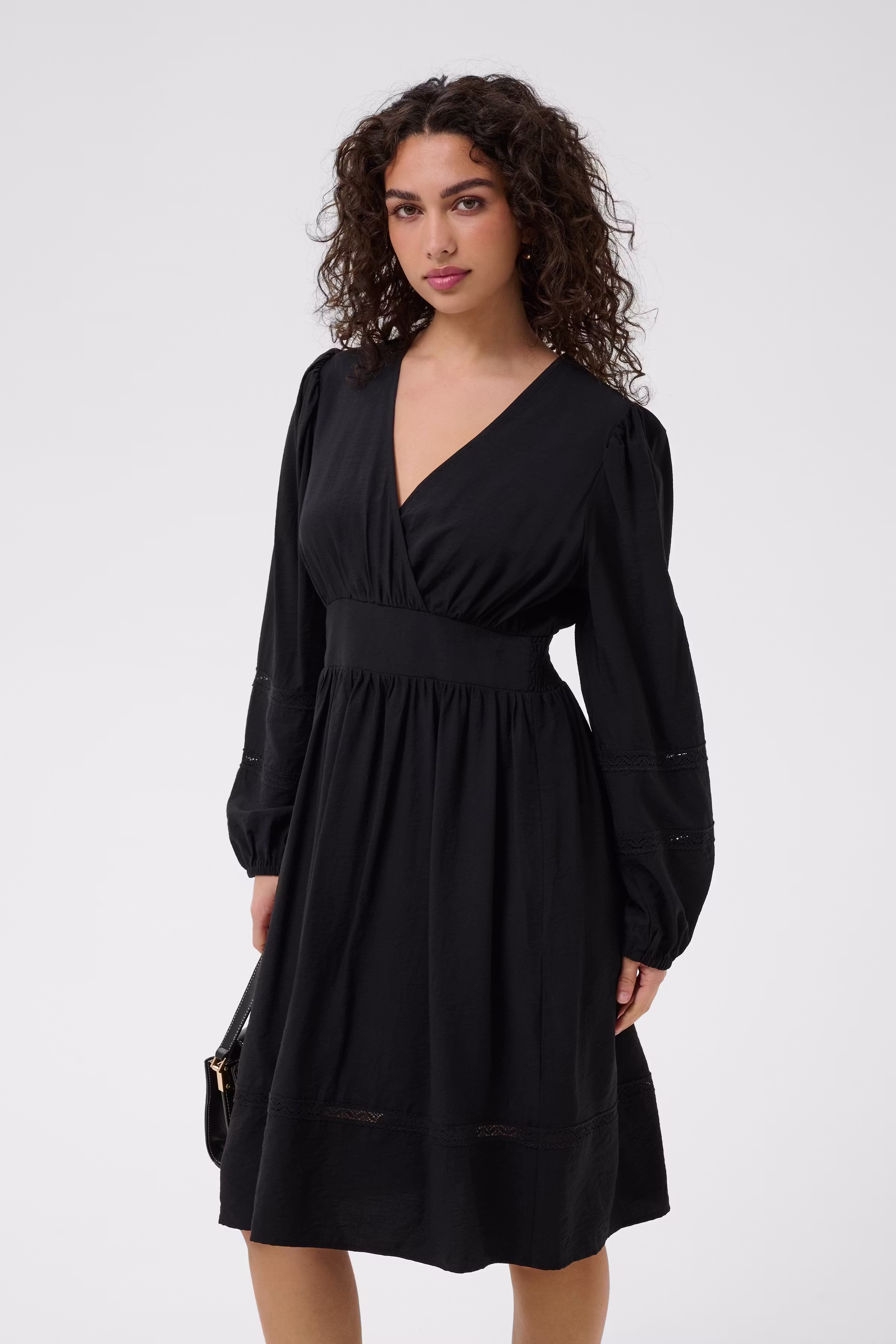 KAhaily Kjole LOOKBOOK FRONT 10511934-100121