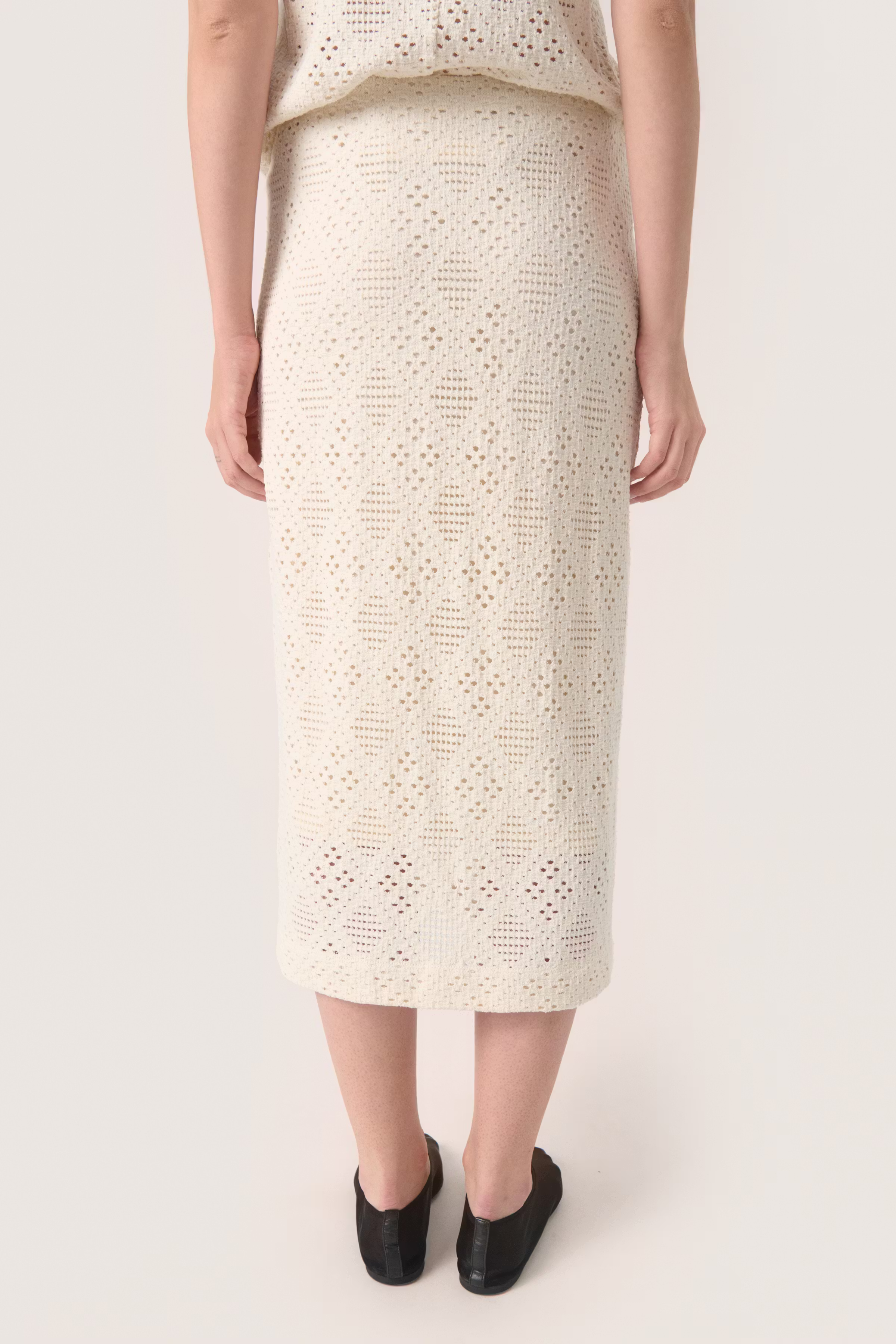 SLTala Skirt LOOKBOOK BACK 30407597-125202