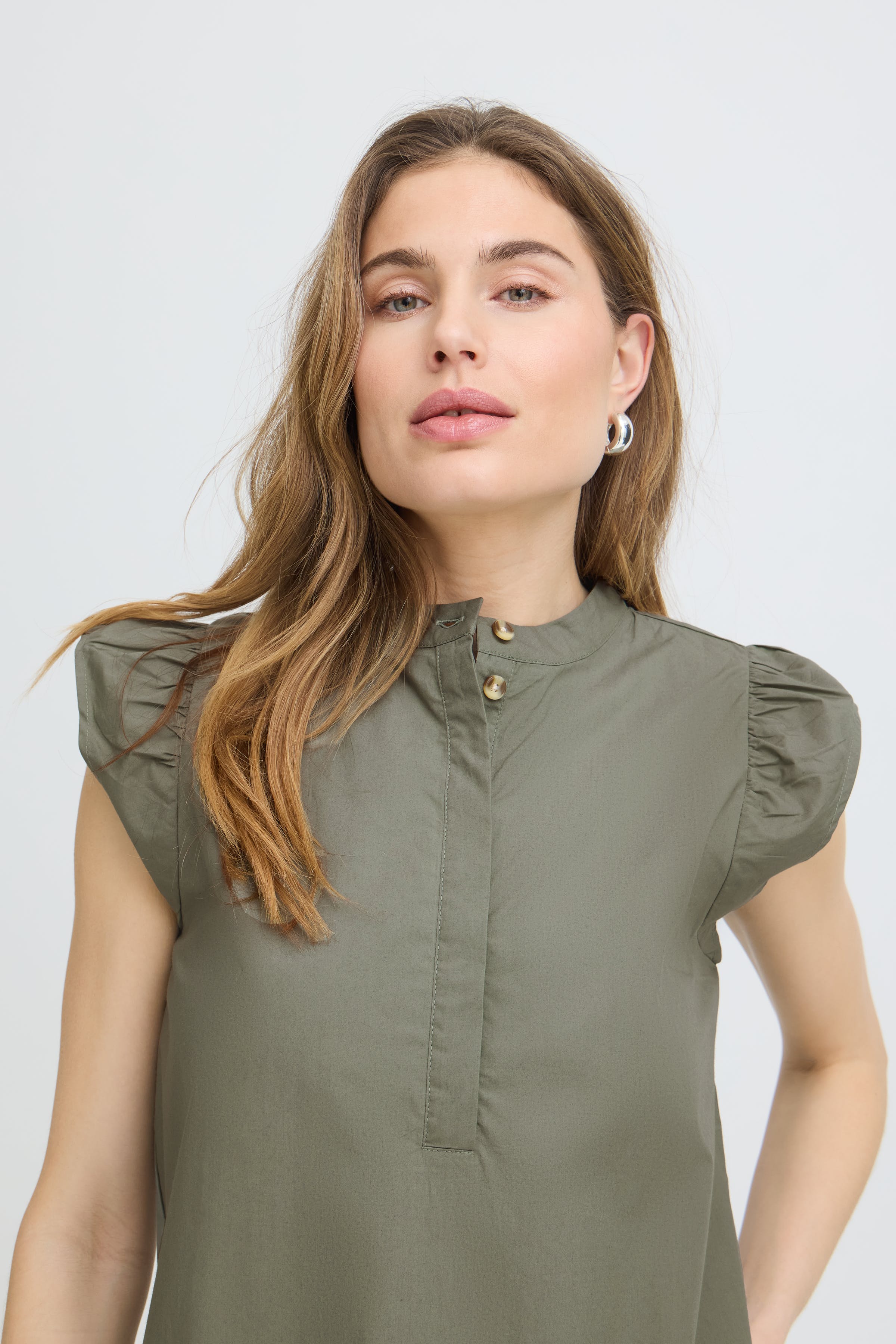 PZCLEO Skjorta LOOKBOOK DETAIL 50210489-185806