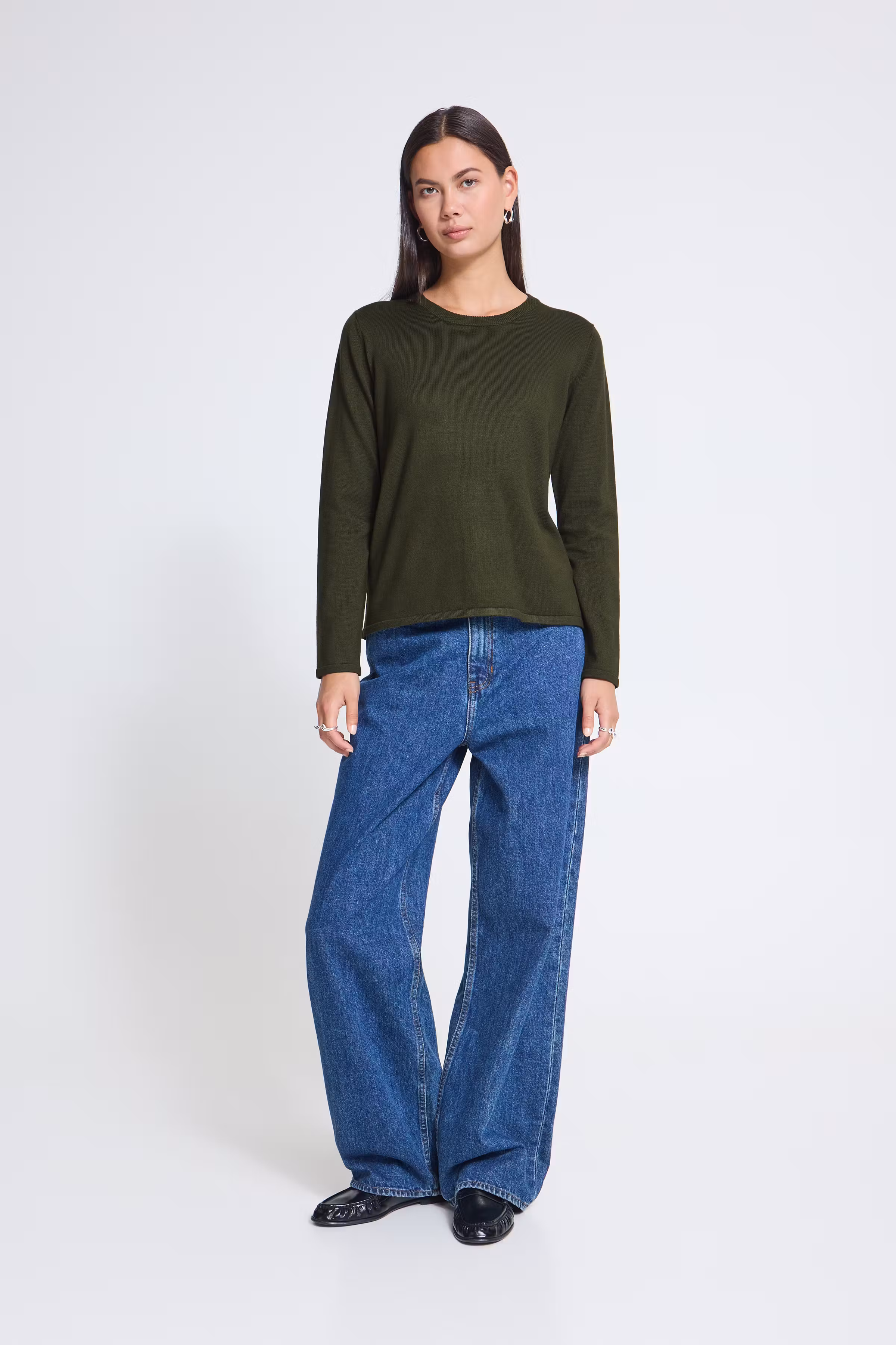 IHLULS O-Neck Pullover LOOKBOOK FRONT 20125814-190509