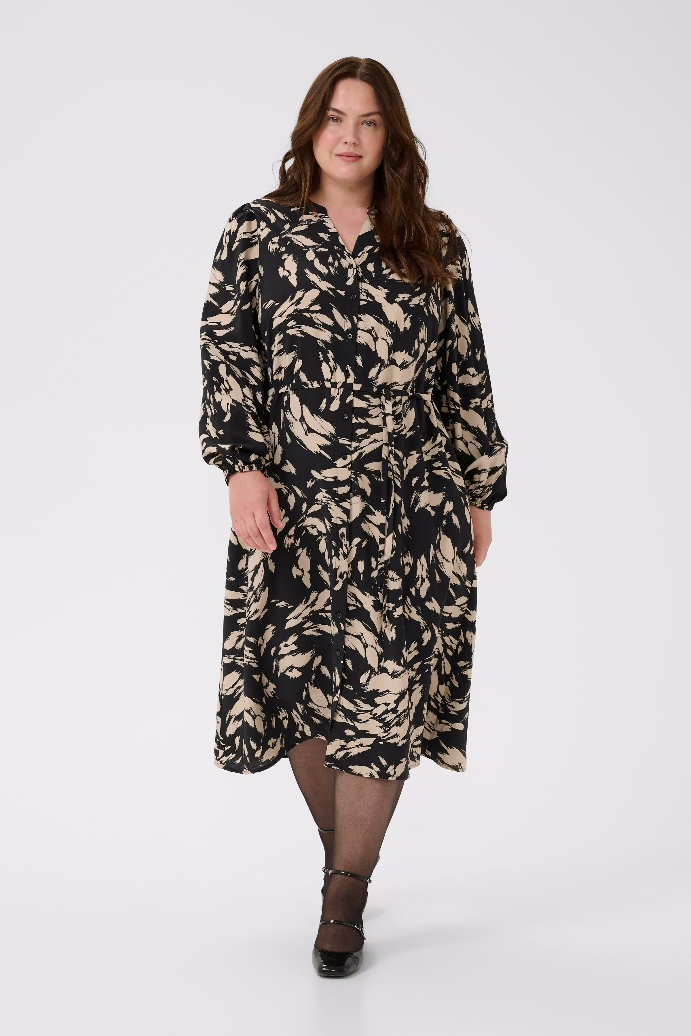 KColla Kjole LOOKBOOK FRONT 10583915-108751