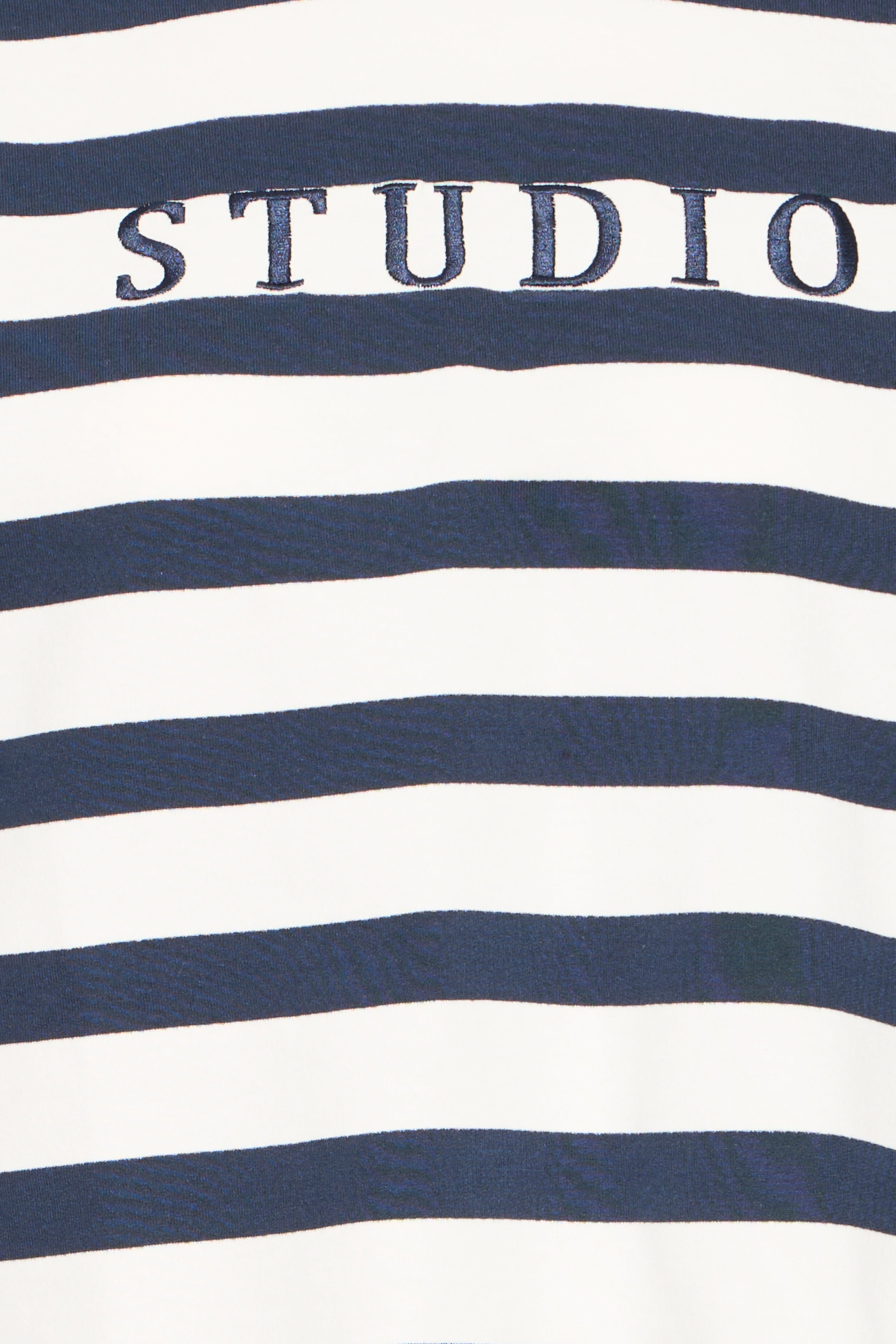 IHOCIE T-shirt PACK DETAIL 20122776-194010