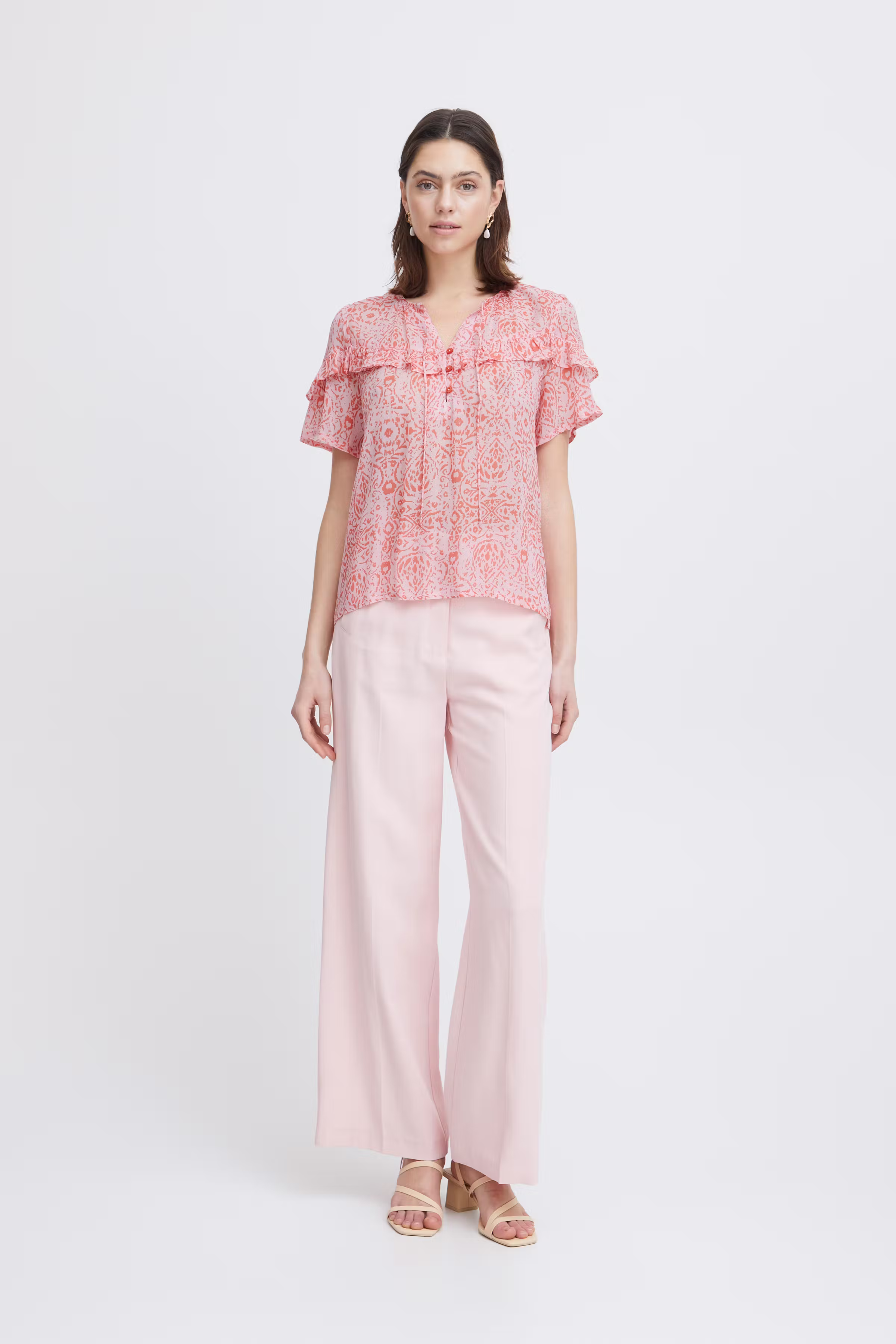 IREMIRA Blouse LOOKBOOK FRONT 20120772-202889