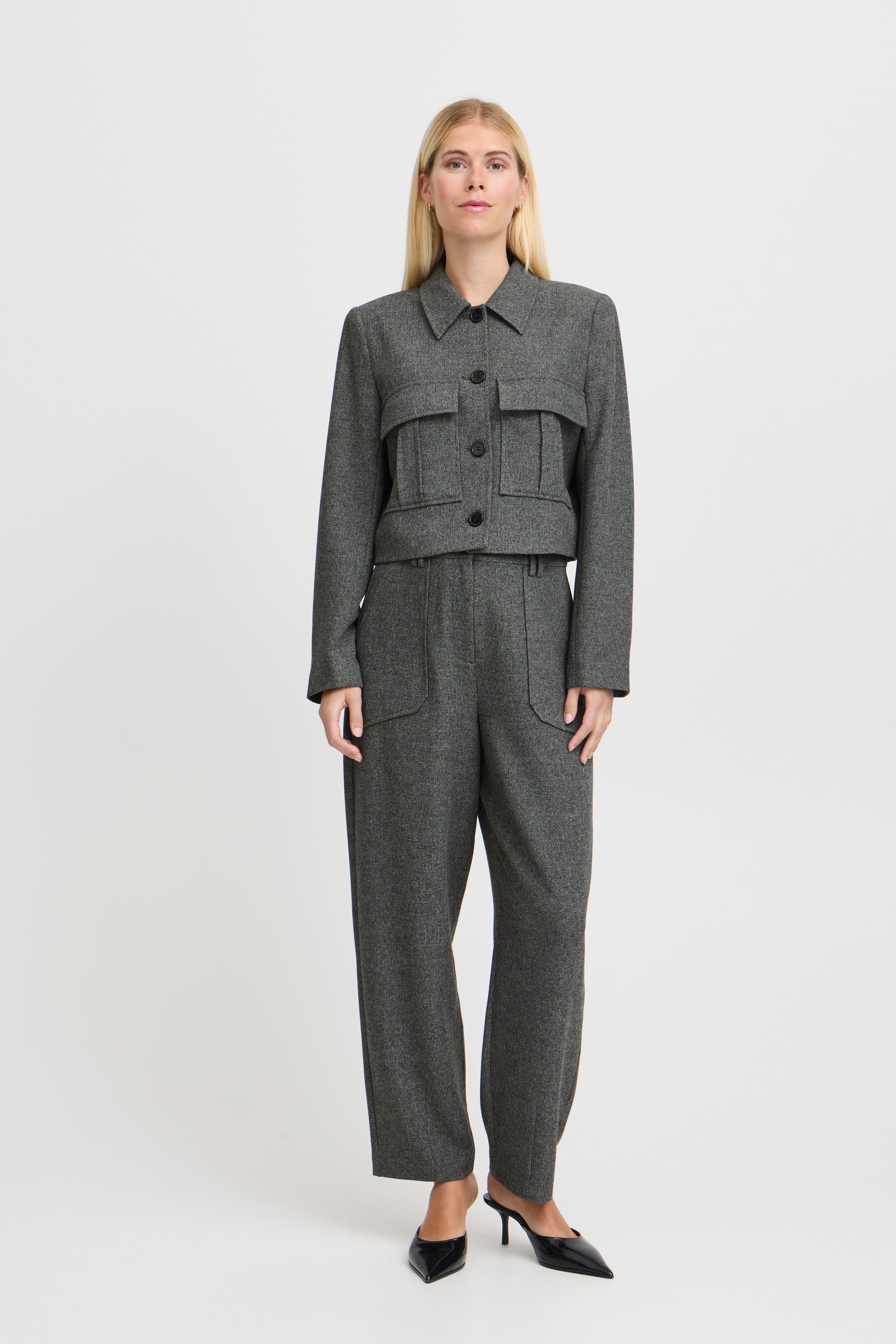 BYETONA Blazer LOOKBOOK FRONT 20815506-200455