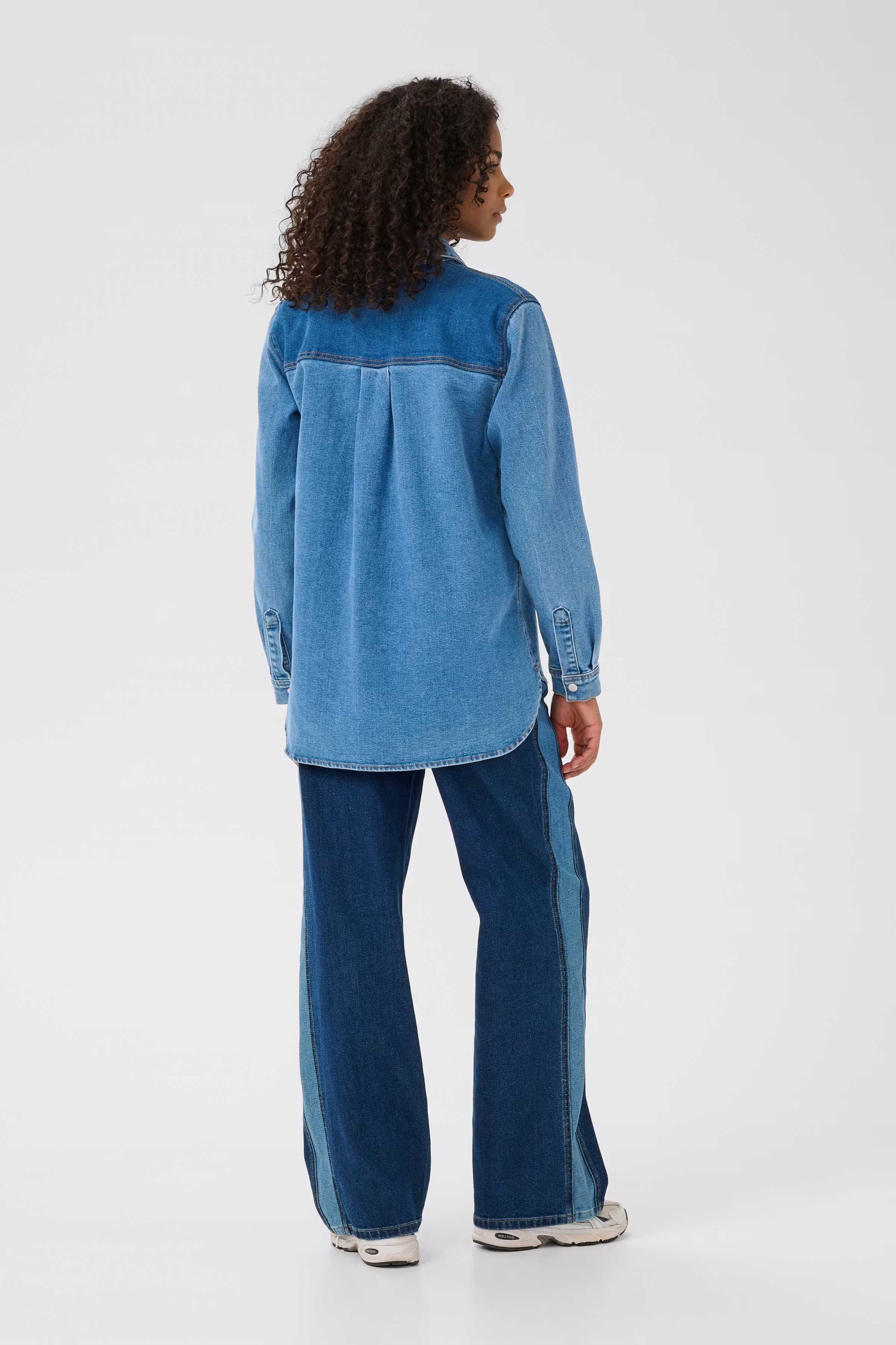 KAsandra Denim Overhemd LOOKBOOK BACK 10552389-102989