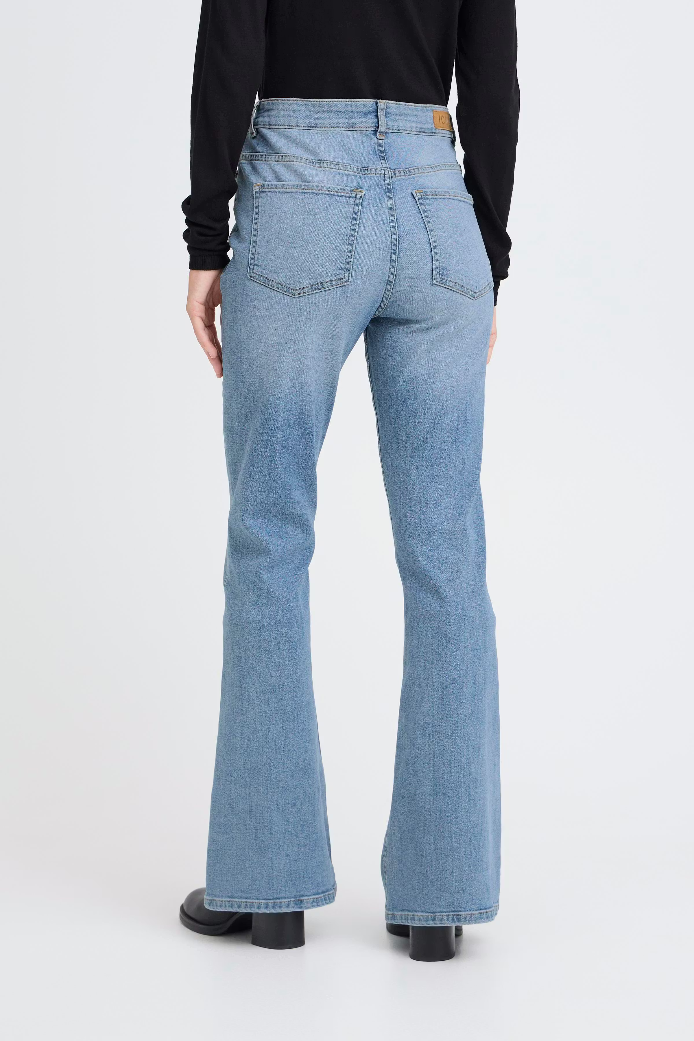 IHTWIGGY FLAIRED HIGH WAIST Jeans LOOKBOOK BACK 20122437-200343