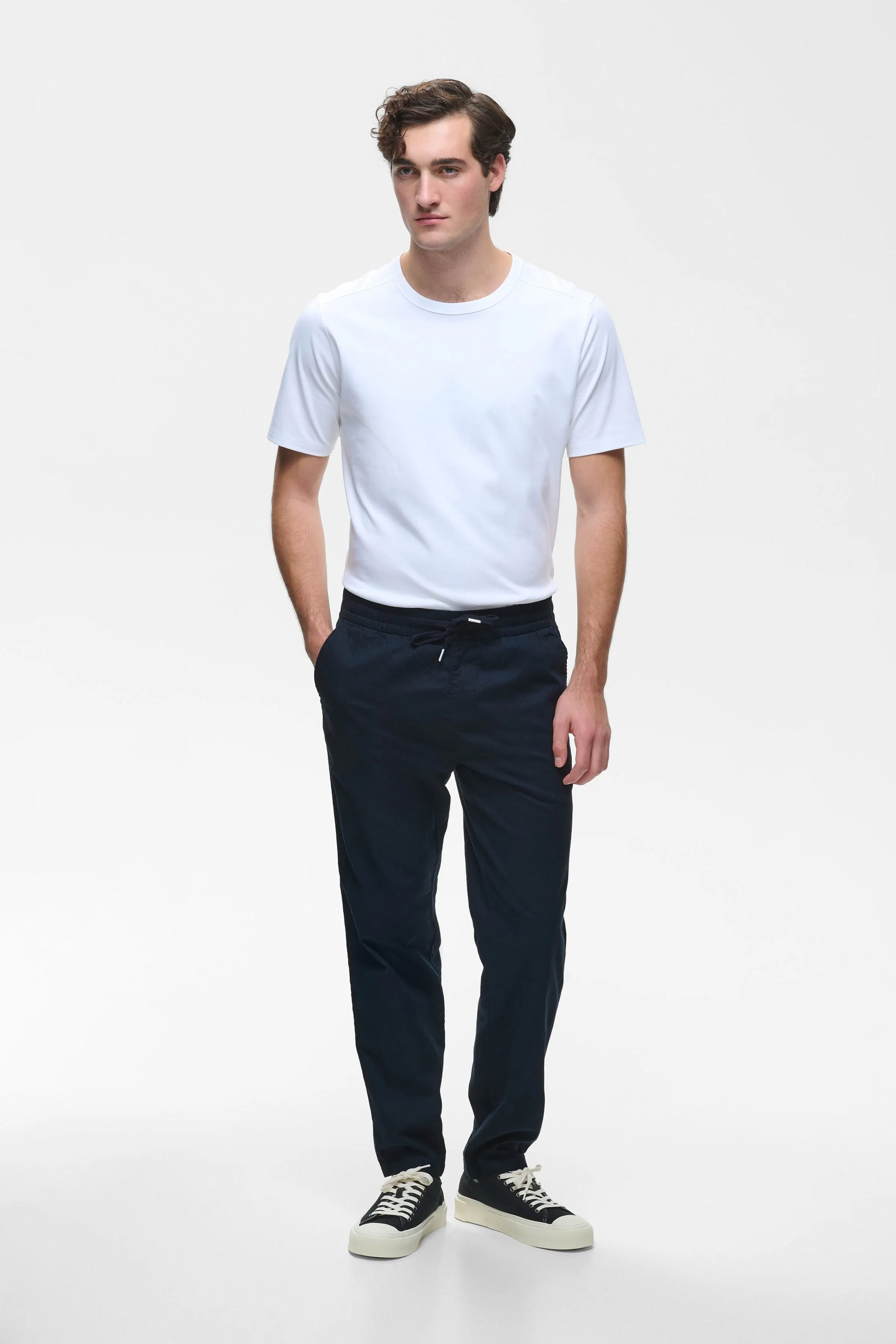 MAbarton linnenbroeken LOOKBOOK FRONT 30206031-194011