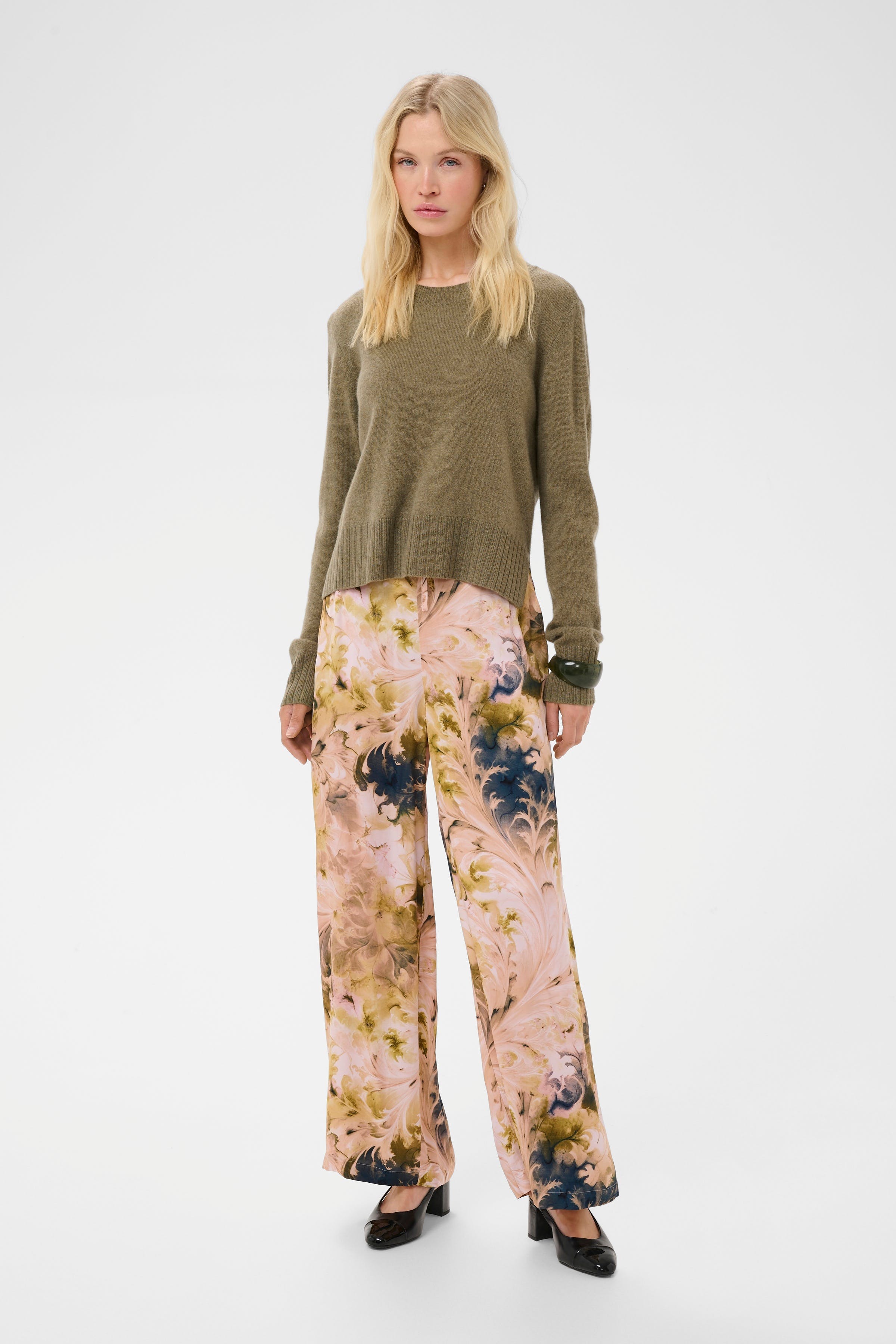 CUandora Bukser LOOKBOOK FRONT 50113266-109586