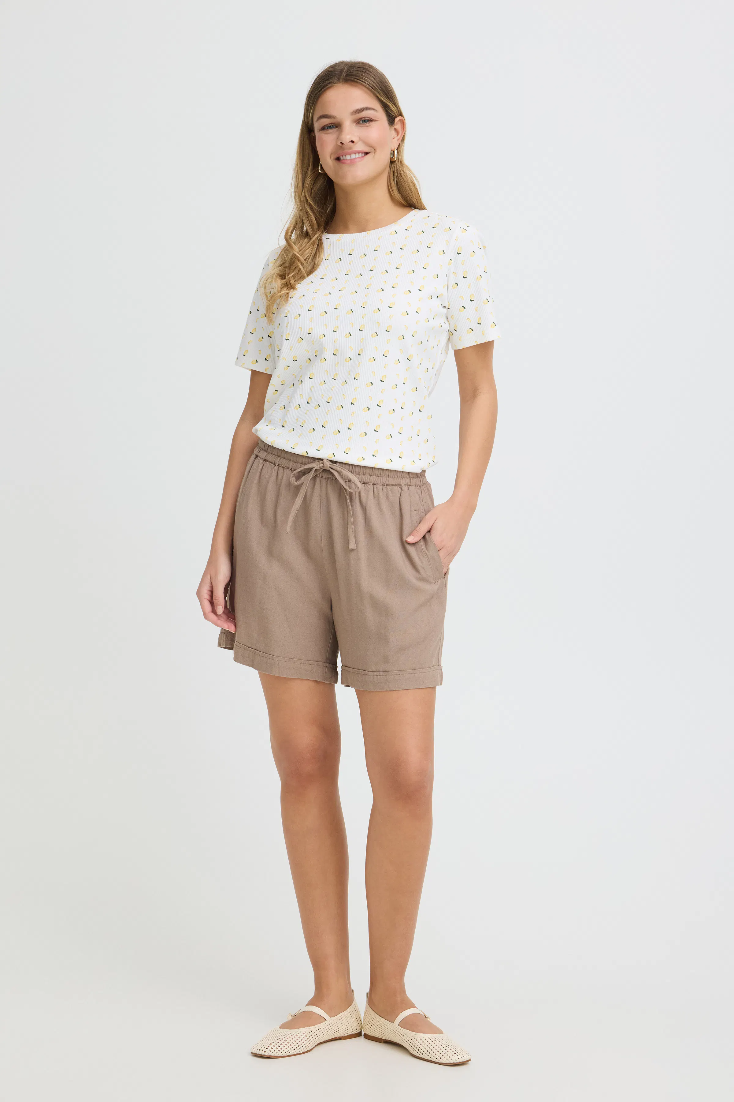 FRTESS T-shirt LOOKBOOK FRONT 20617902-900008404