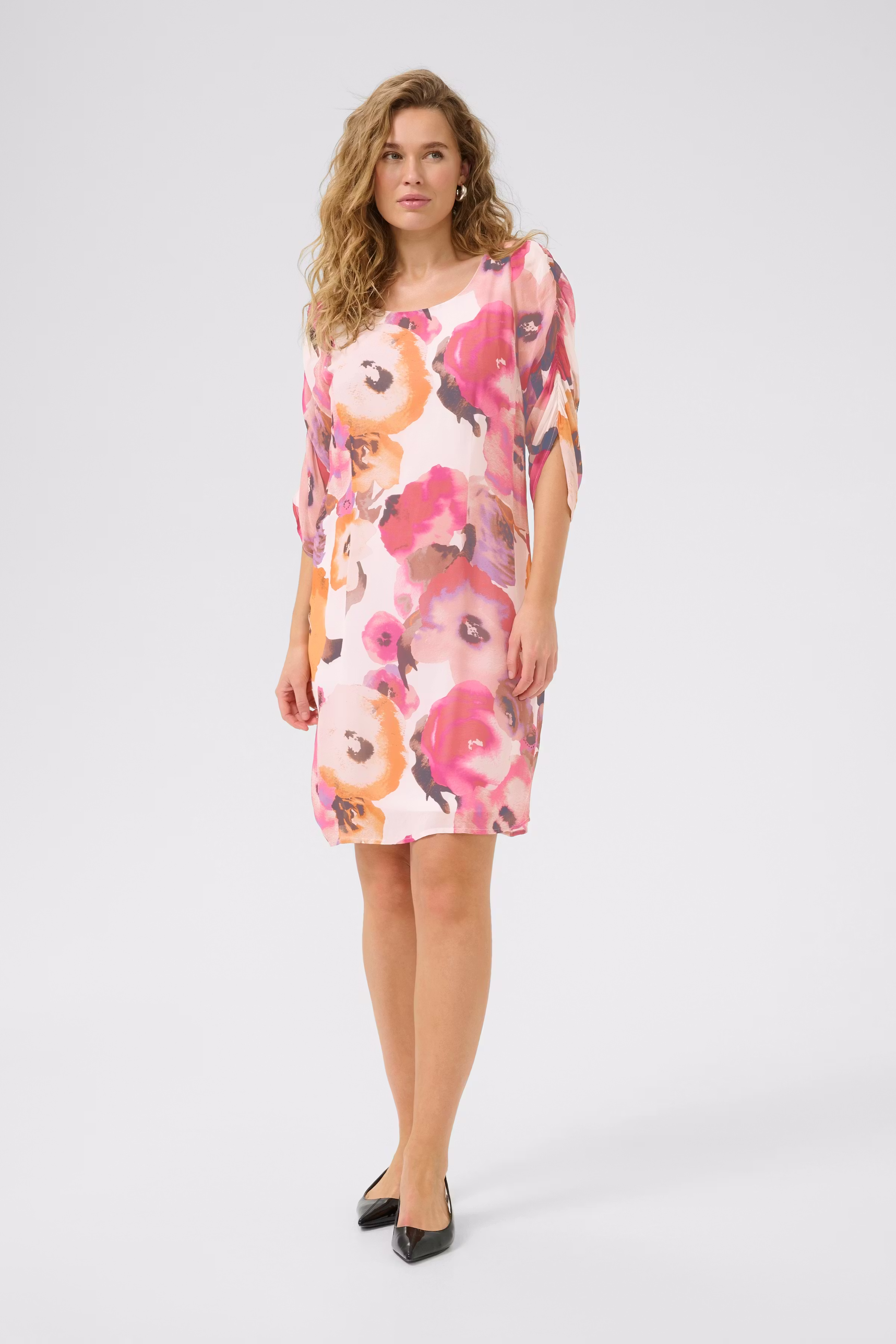 CRHesvana Jurk LOOKBOOK FRONT 10609806-102695