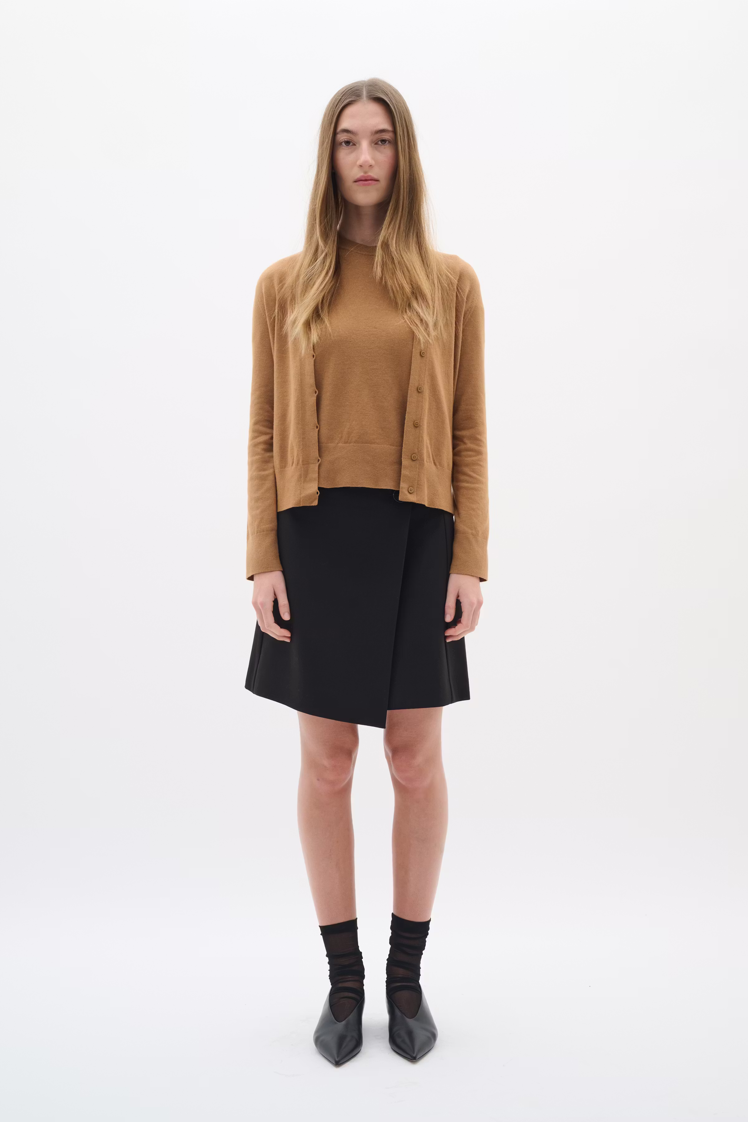 BryelleIW LOOKBOOK FRONT 30110994-194008