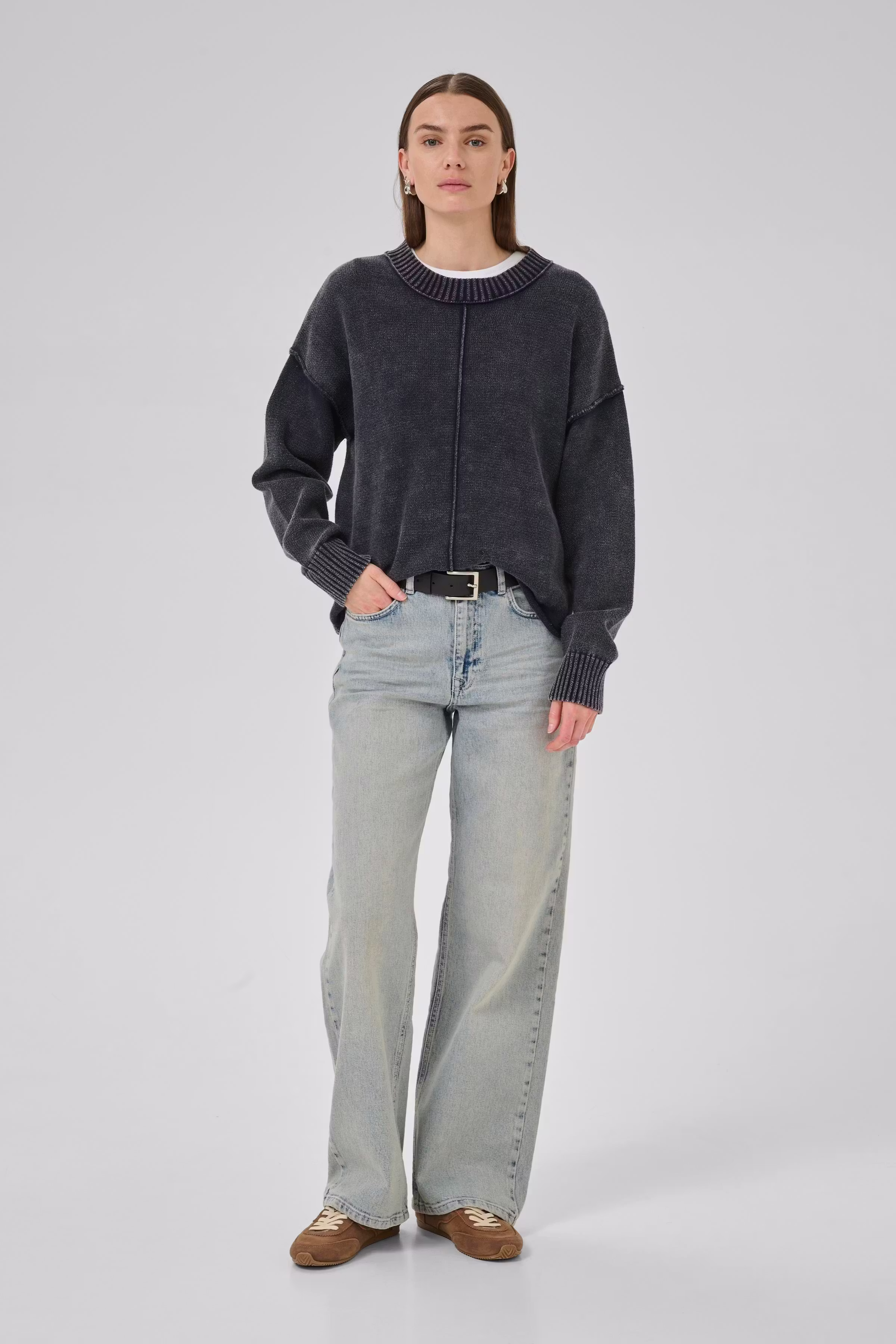 AshMW Pullover LOOKBOOK FRONT 10705285-108428