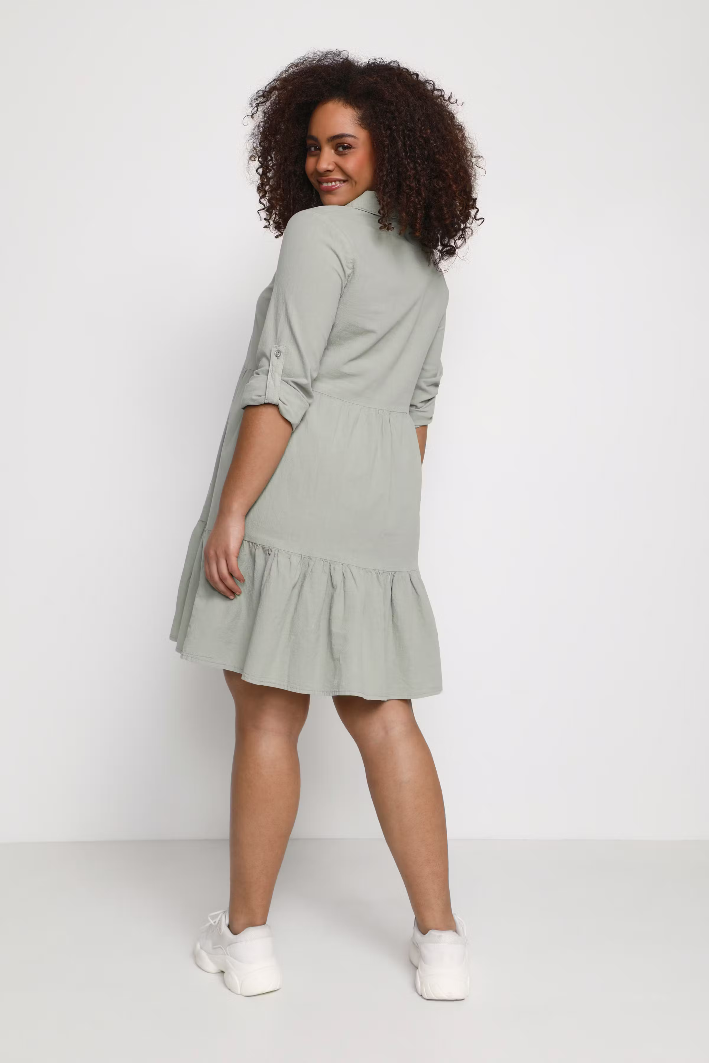 KCnana Kjole LOOKBOOK BACK 10580928-166008