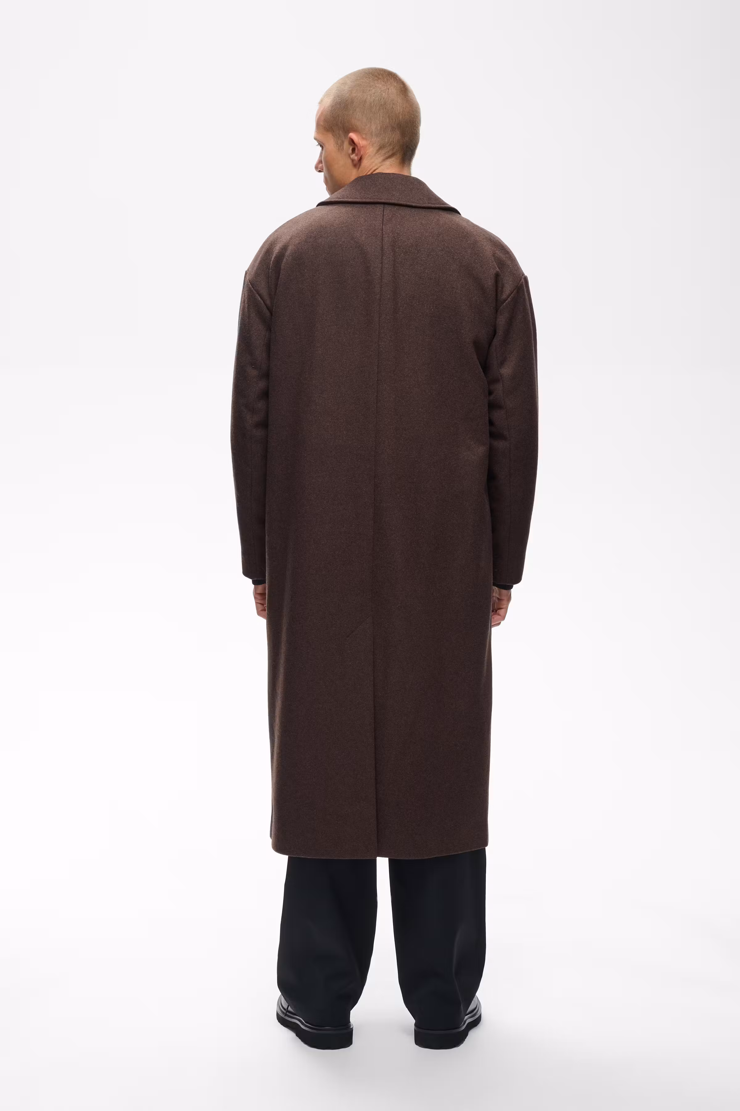 MABullmer Mantel LOOKBOOK BACK 30209471-191419