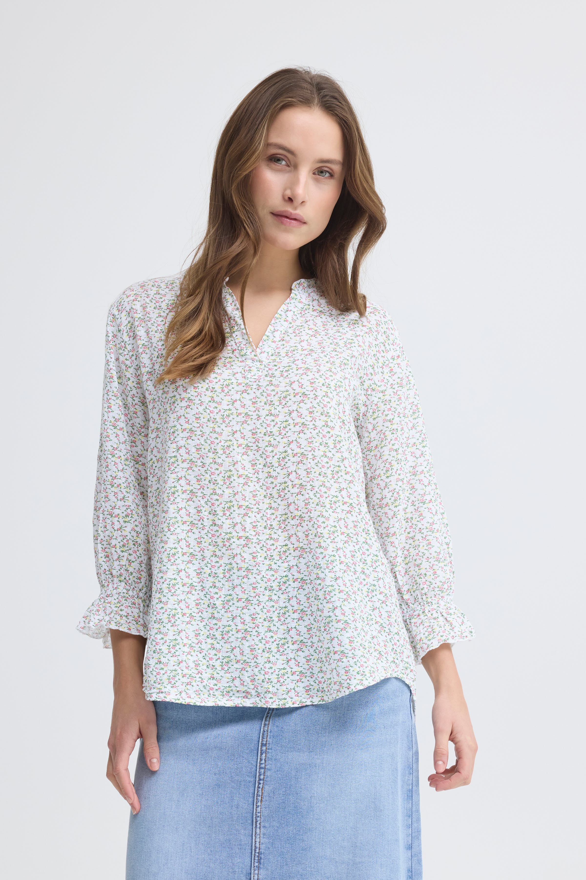 SBALEXA Bluse LOOKBOOK FRONT 22101168-110602